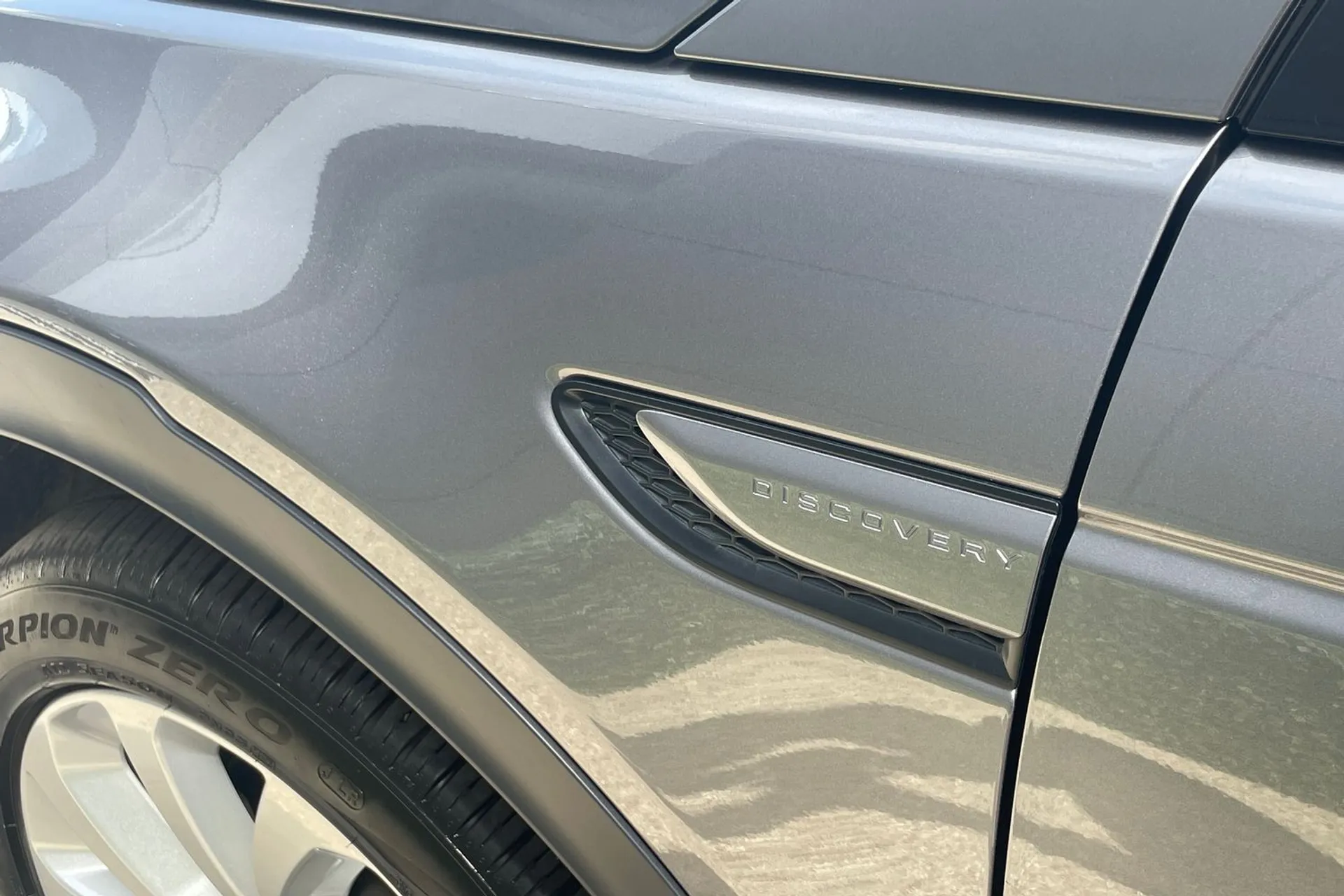 LAND ROVER DISCOVERY SPORT thumbnail image number 23