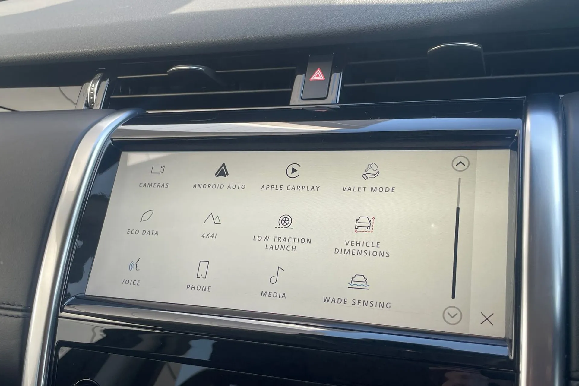 LAND ROVER DISCOVERY SPORT thumbnail image number 69