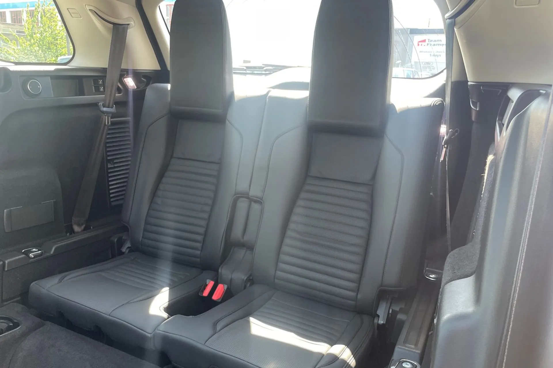 LAND ROVER DISCOVERY SPORT thumbnail image number 59