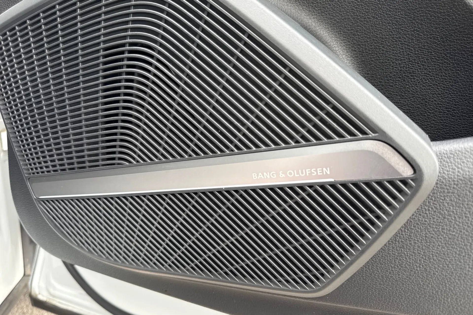 Audi Q5 thumbnail image number 27