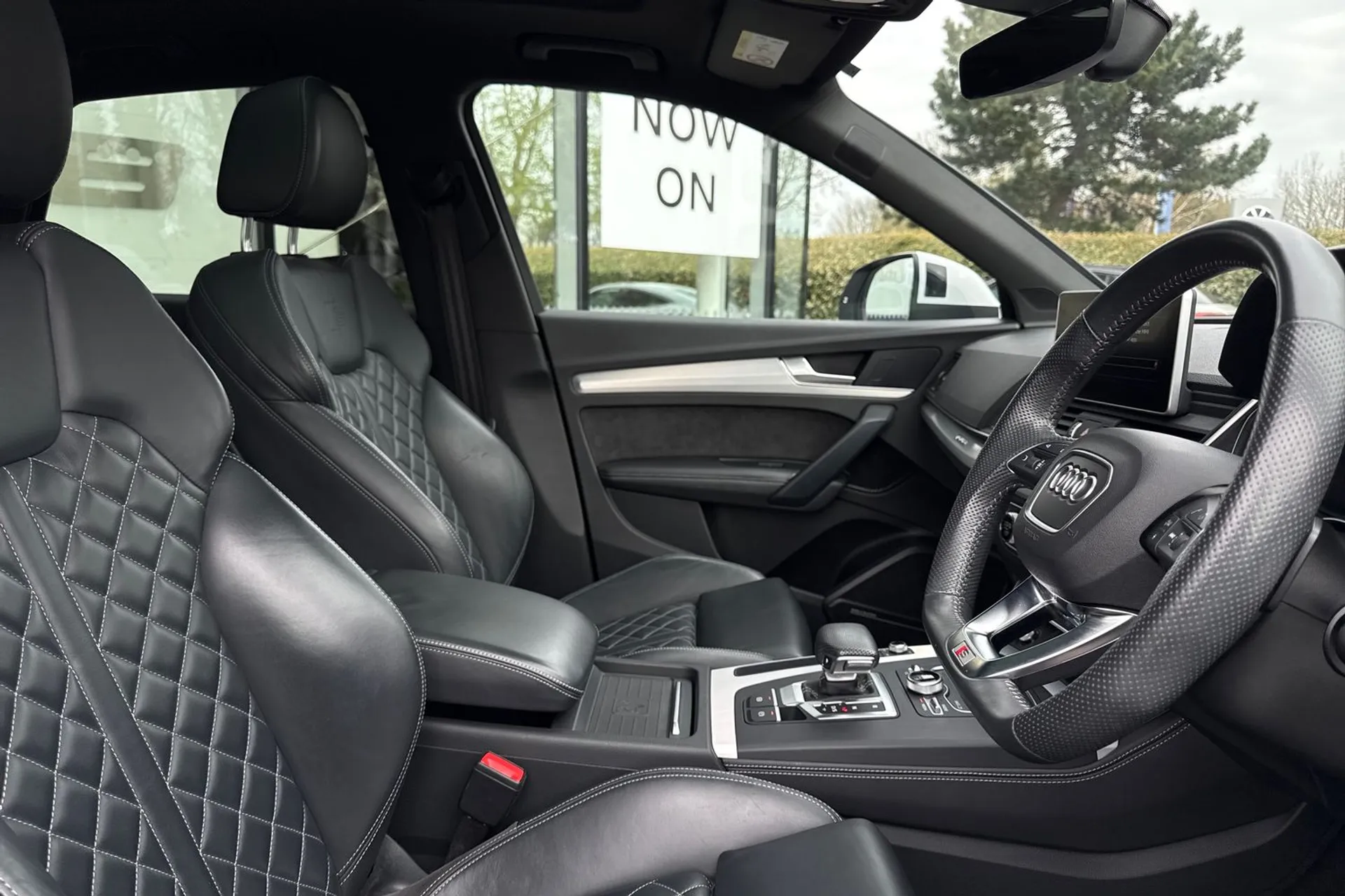 Audi Q5 thumbnail image number 45