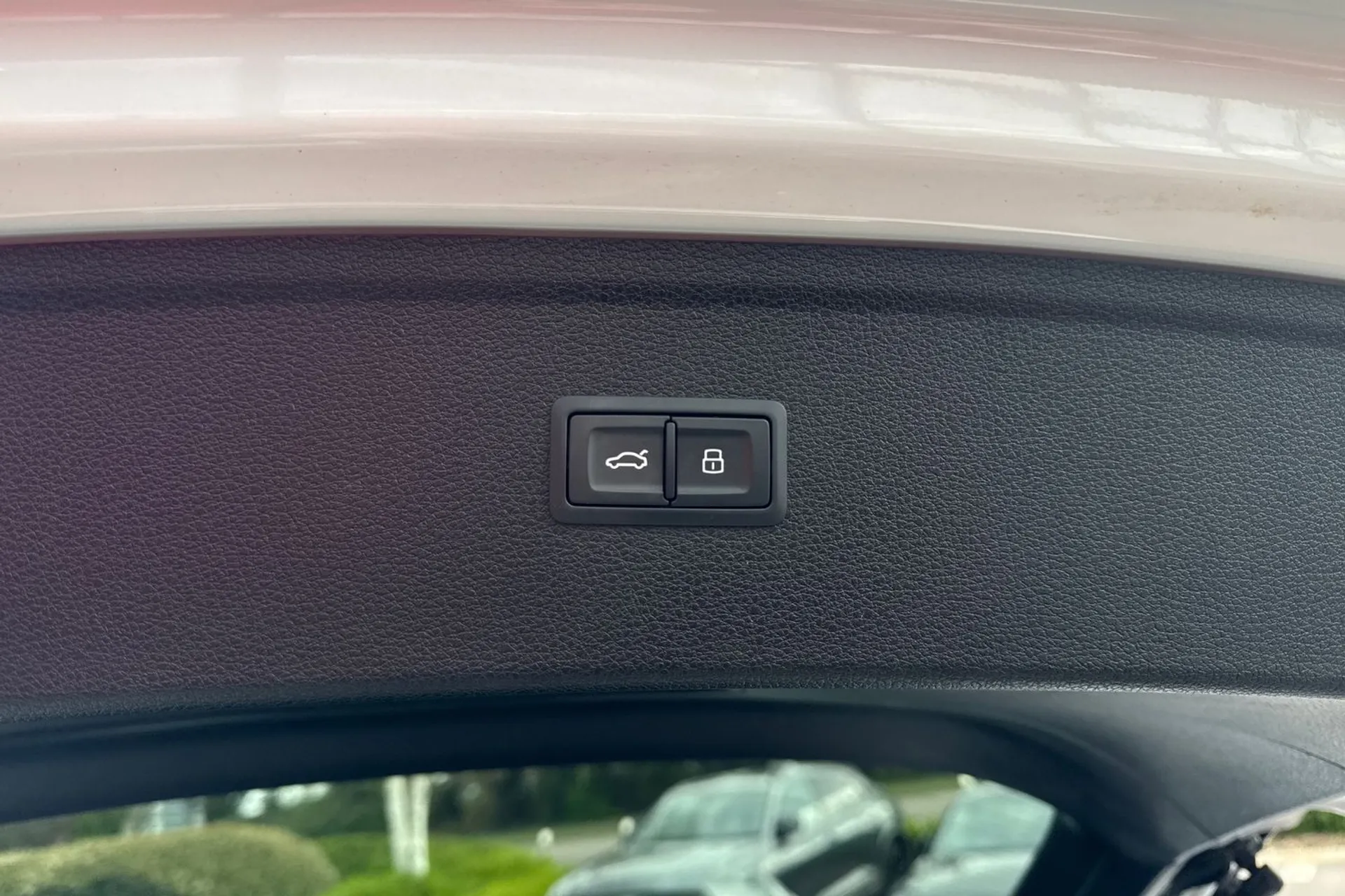 Audi Q5 thumbnail image number 37