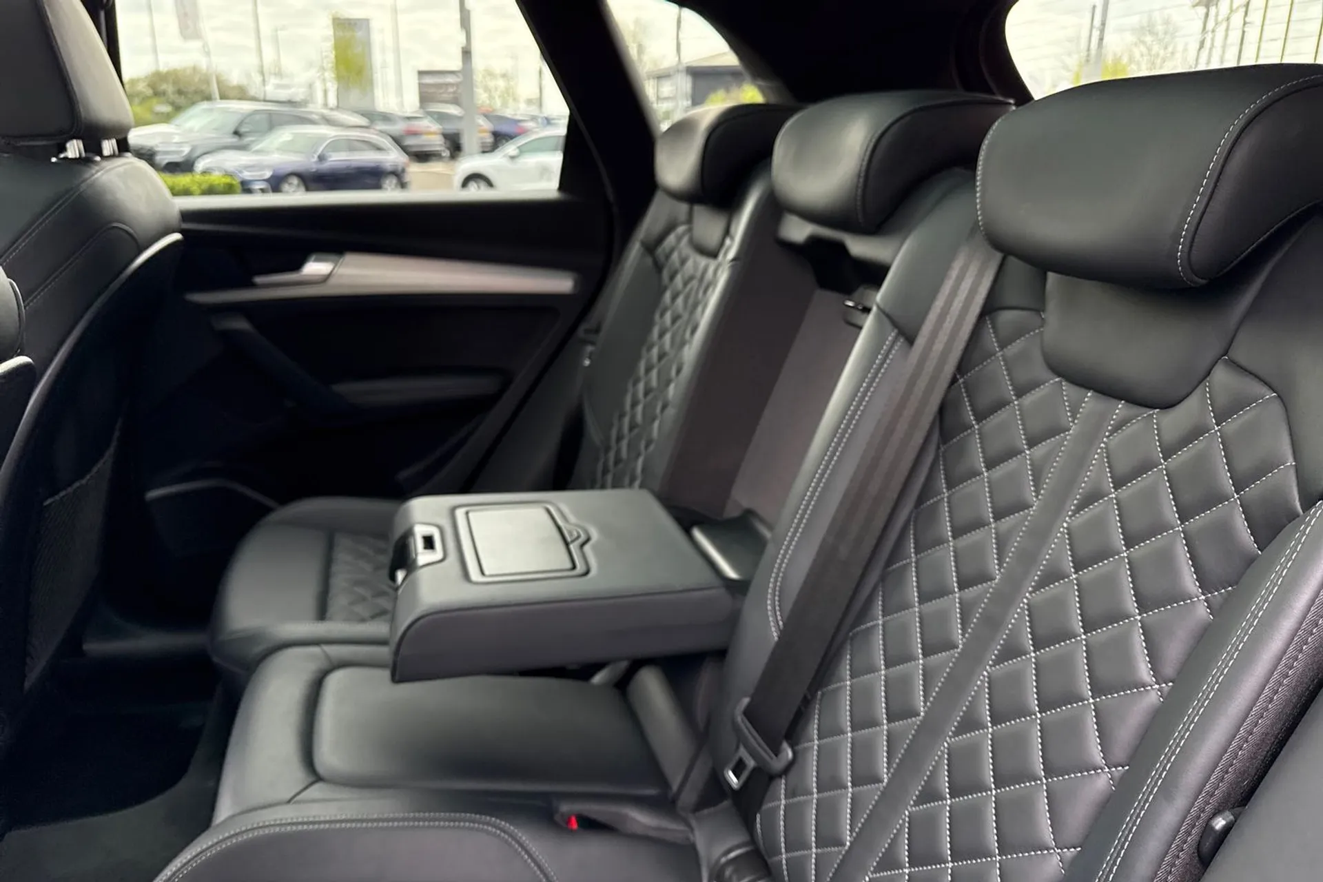 Audi Q5 thumbnail image number 53