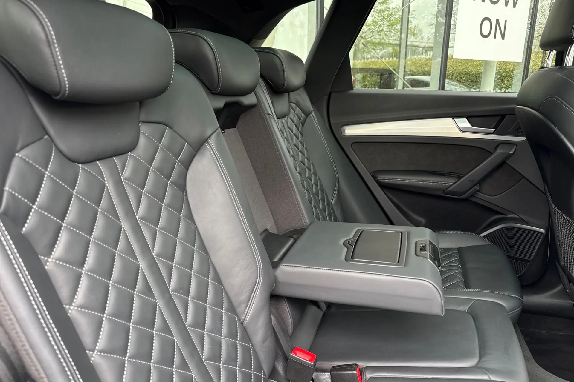 Audi Q5 thumbnail image number 40