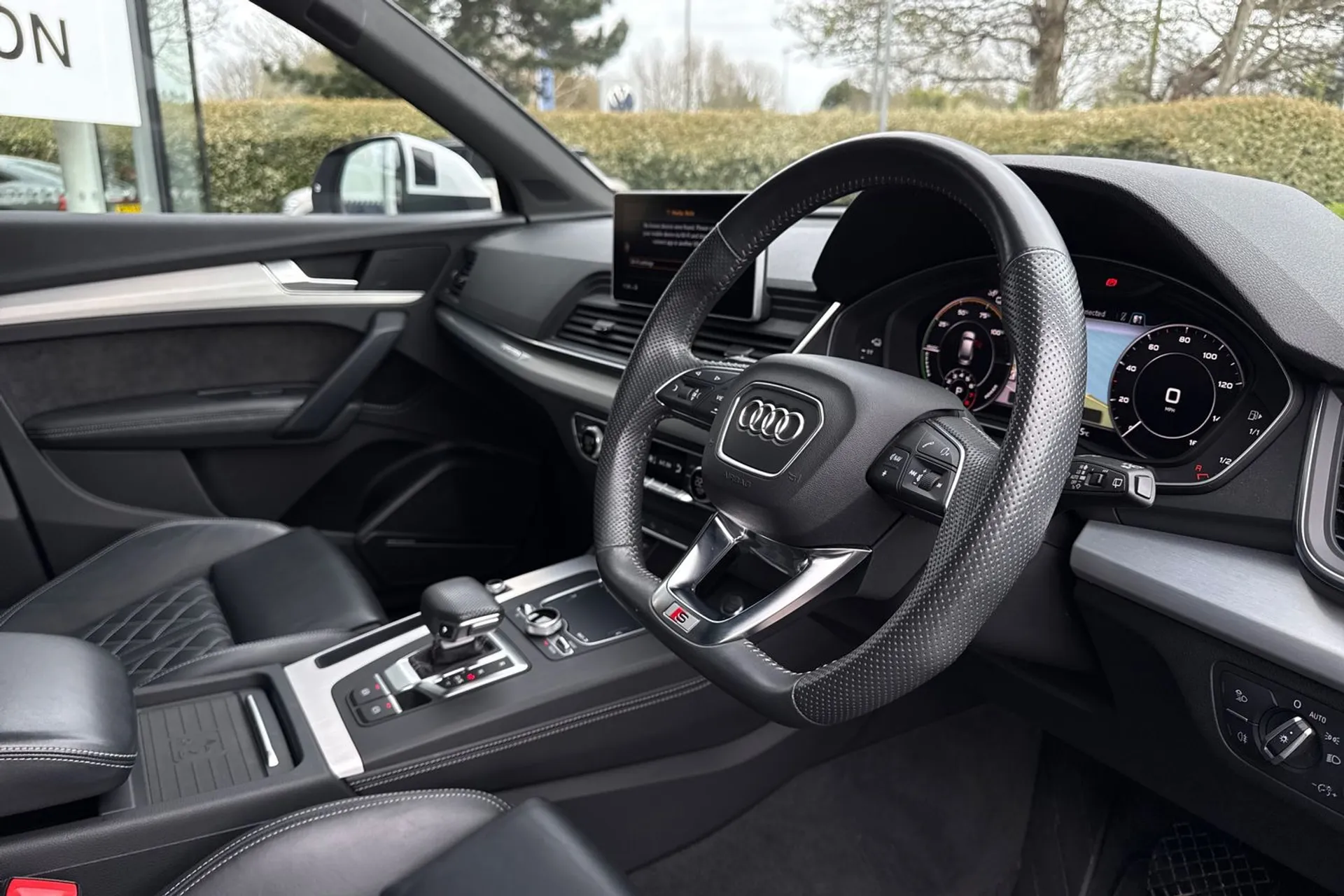 Audi Q5 thumbnail image number 47