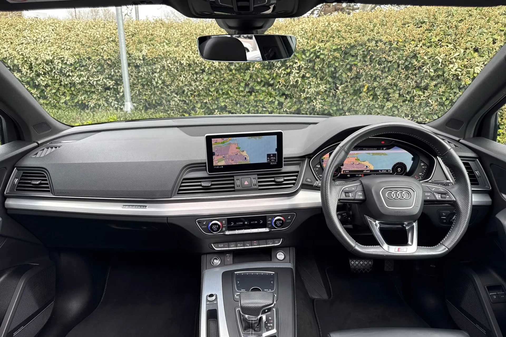 Audi Q5 thumbnail image number 3