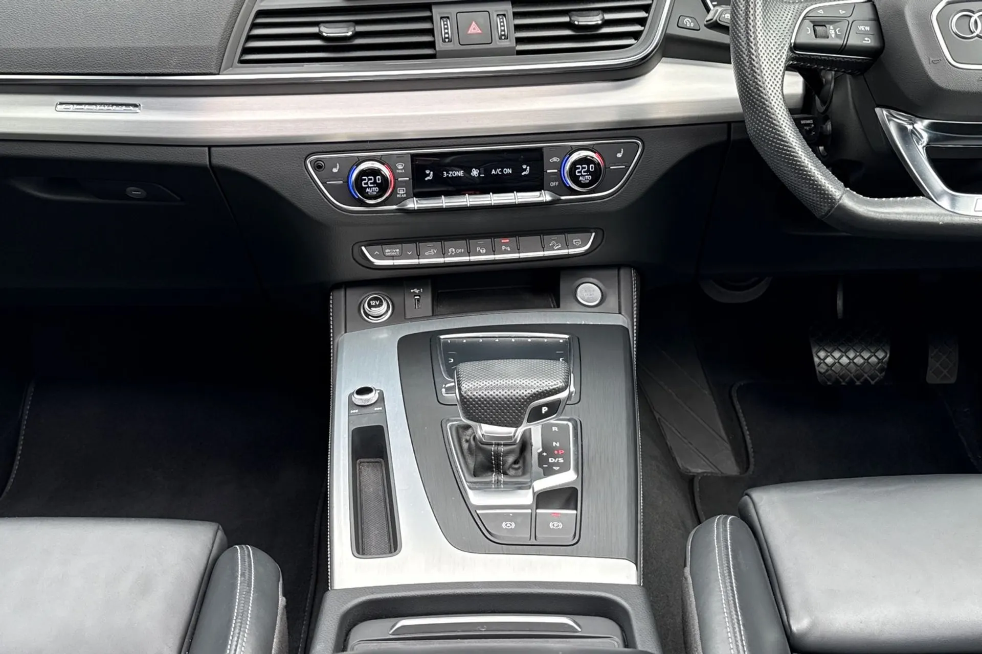 Audi Q5 thumbnail image number 58