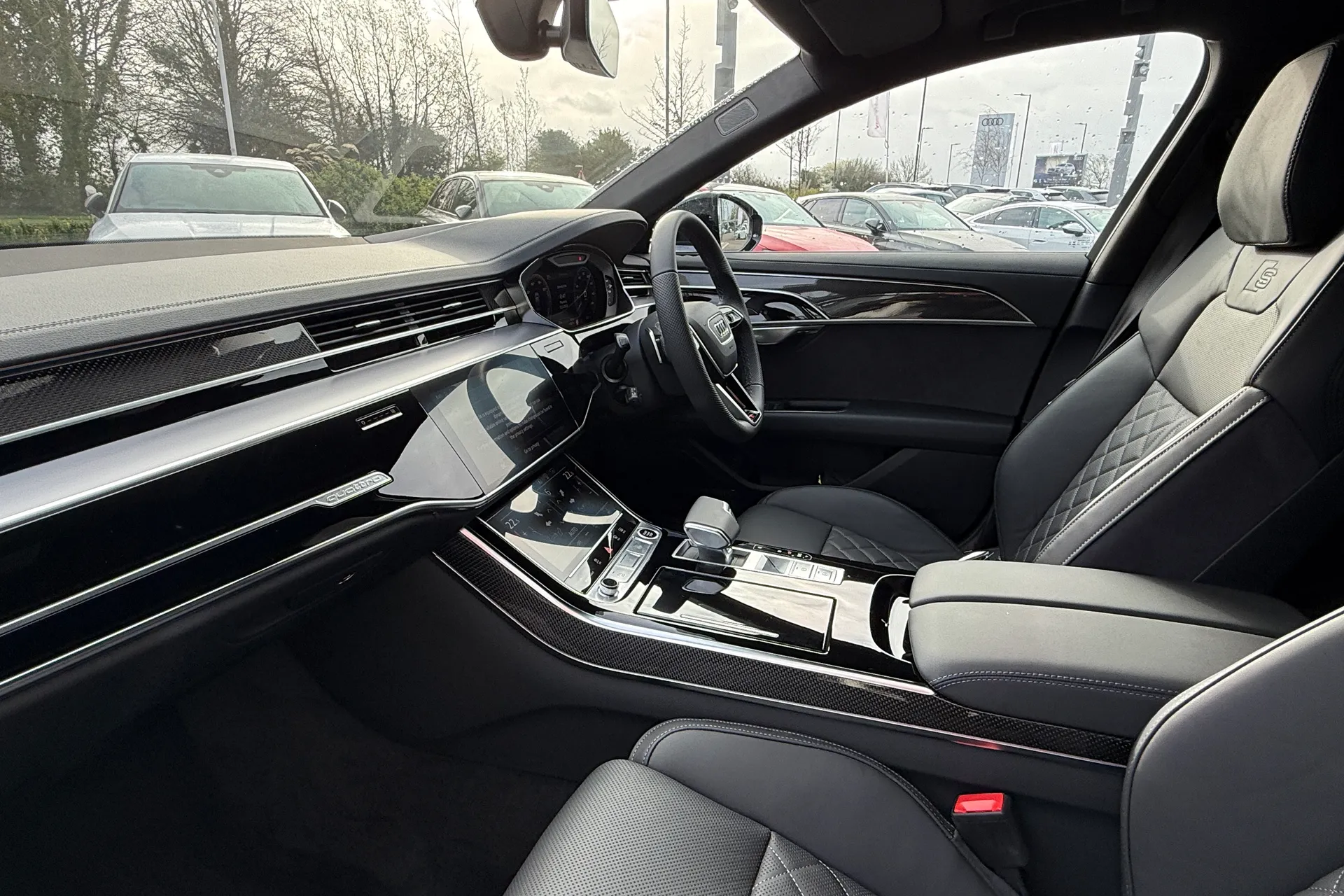 Audi A8 thumbnail image number 21