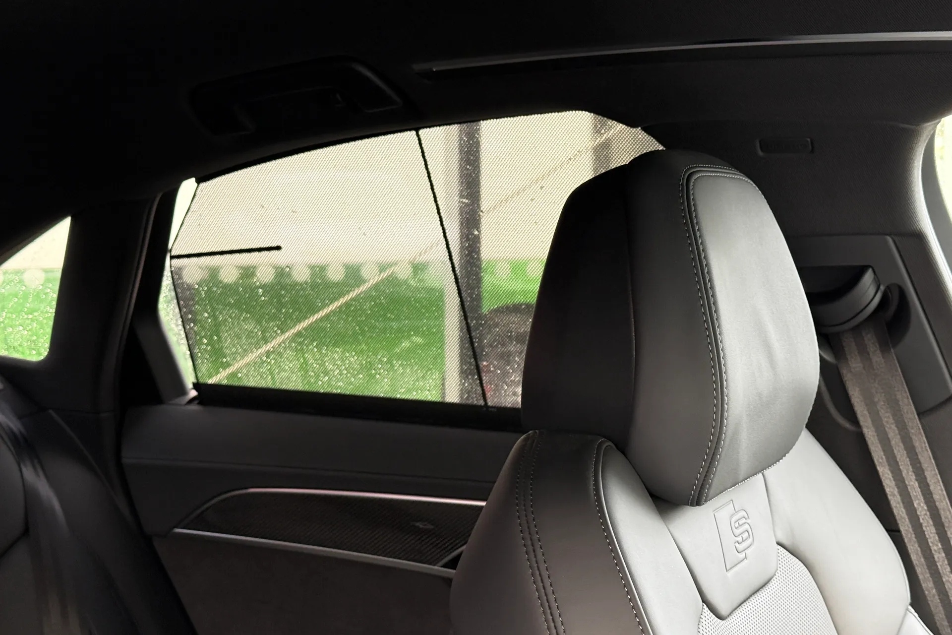 Audi A8 thumbnail image number 41