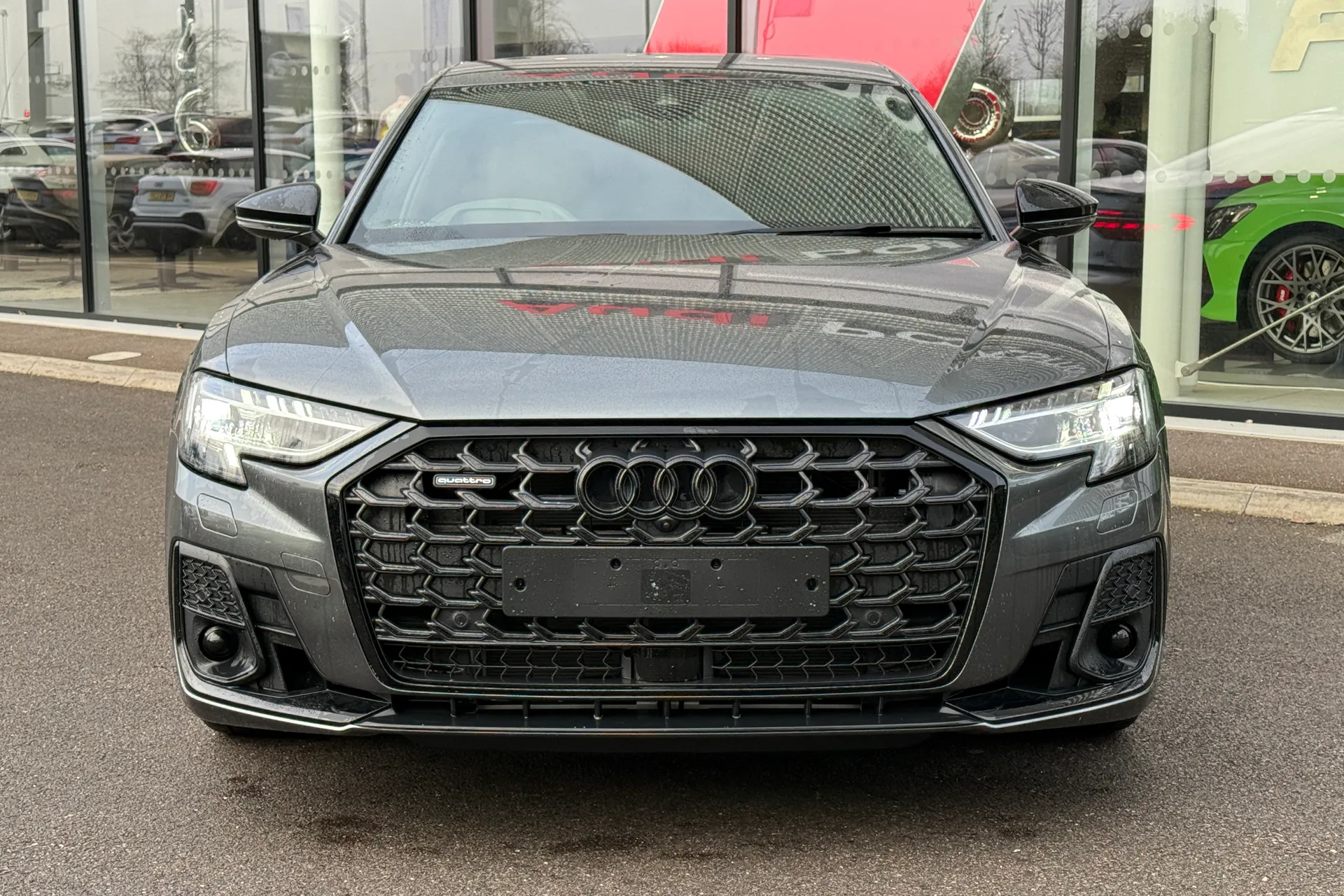 Audi A8 thumbnail image number 6