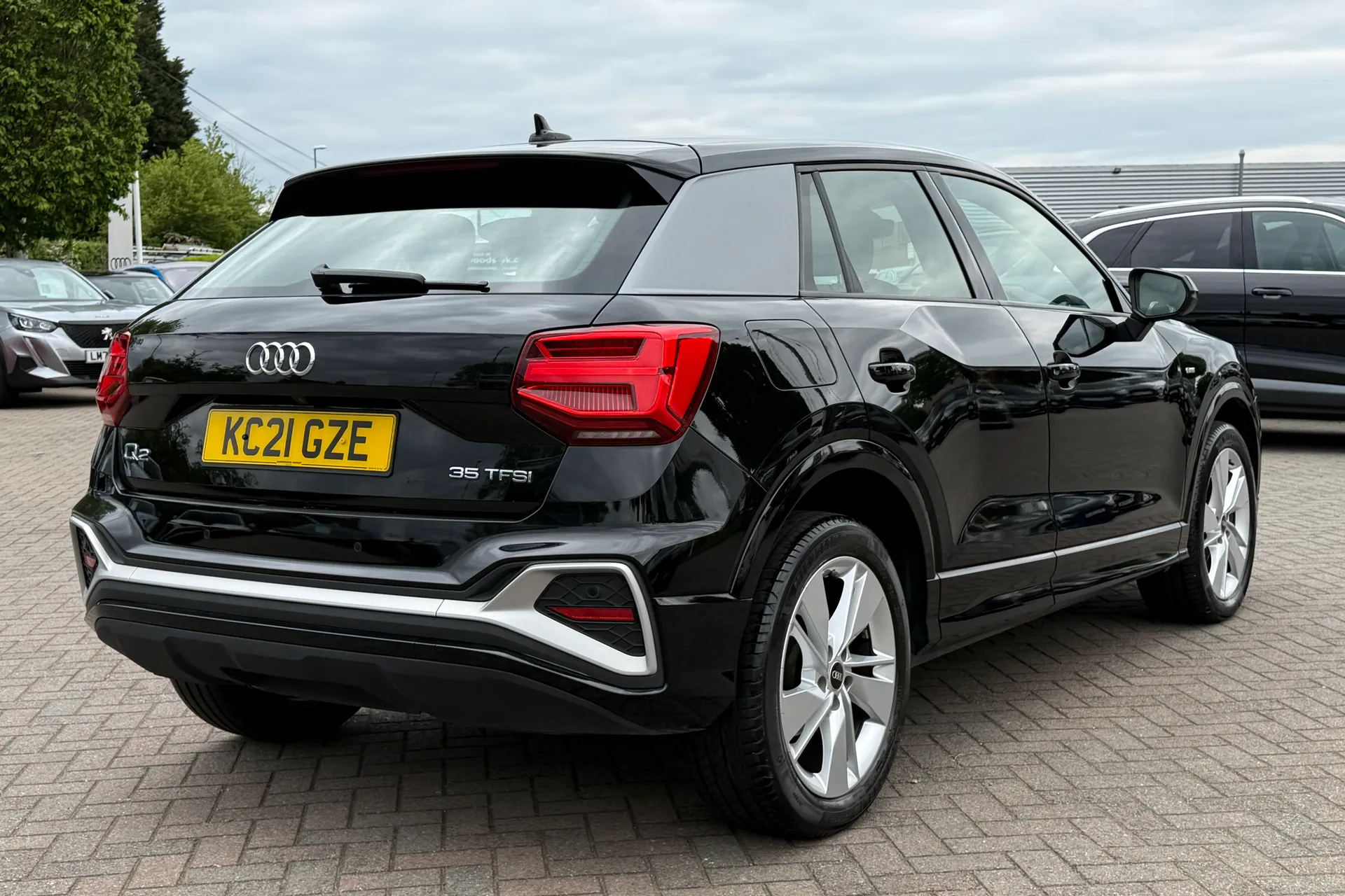 Audi Q2 thumbnail image number 29