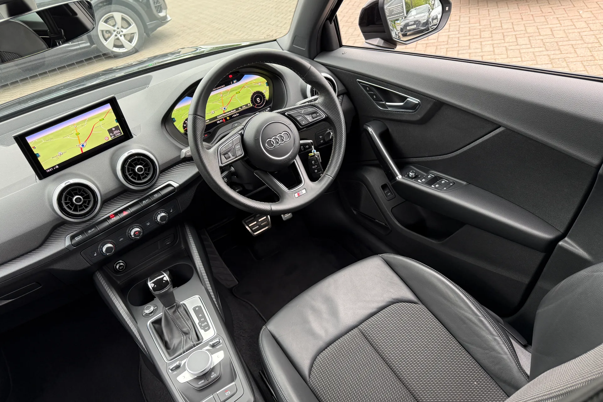 Audi Q2 thumbnail image number 39