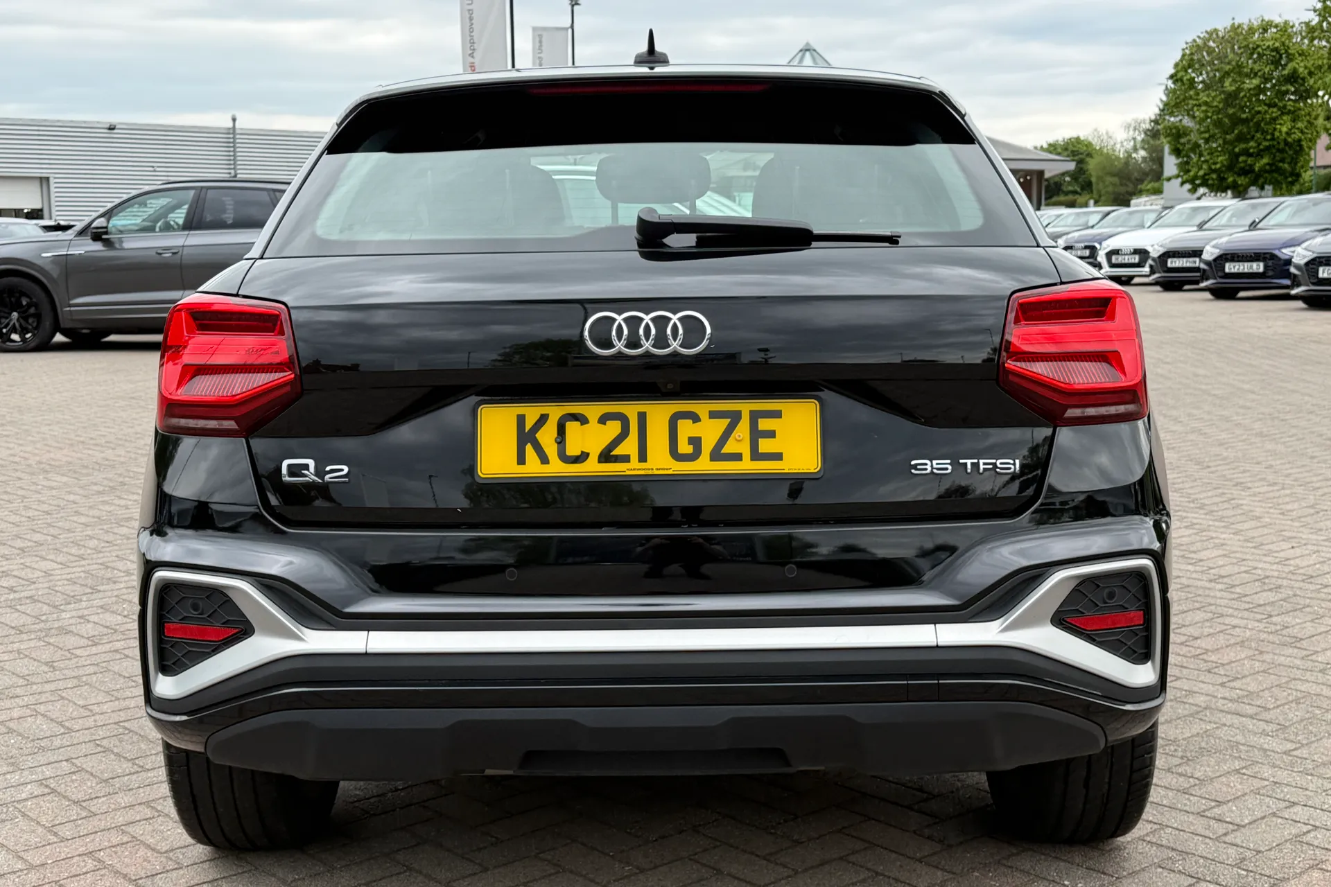 Audi Q2 thumbnail image number 30