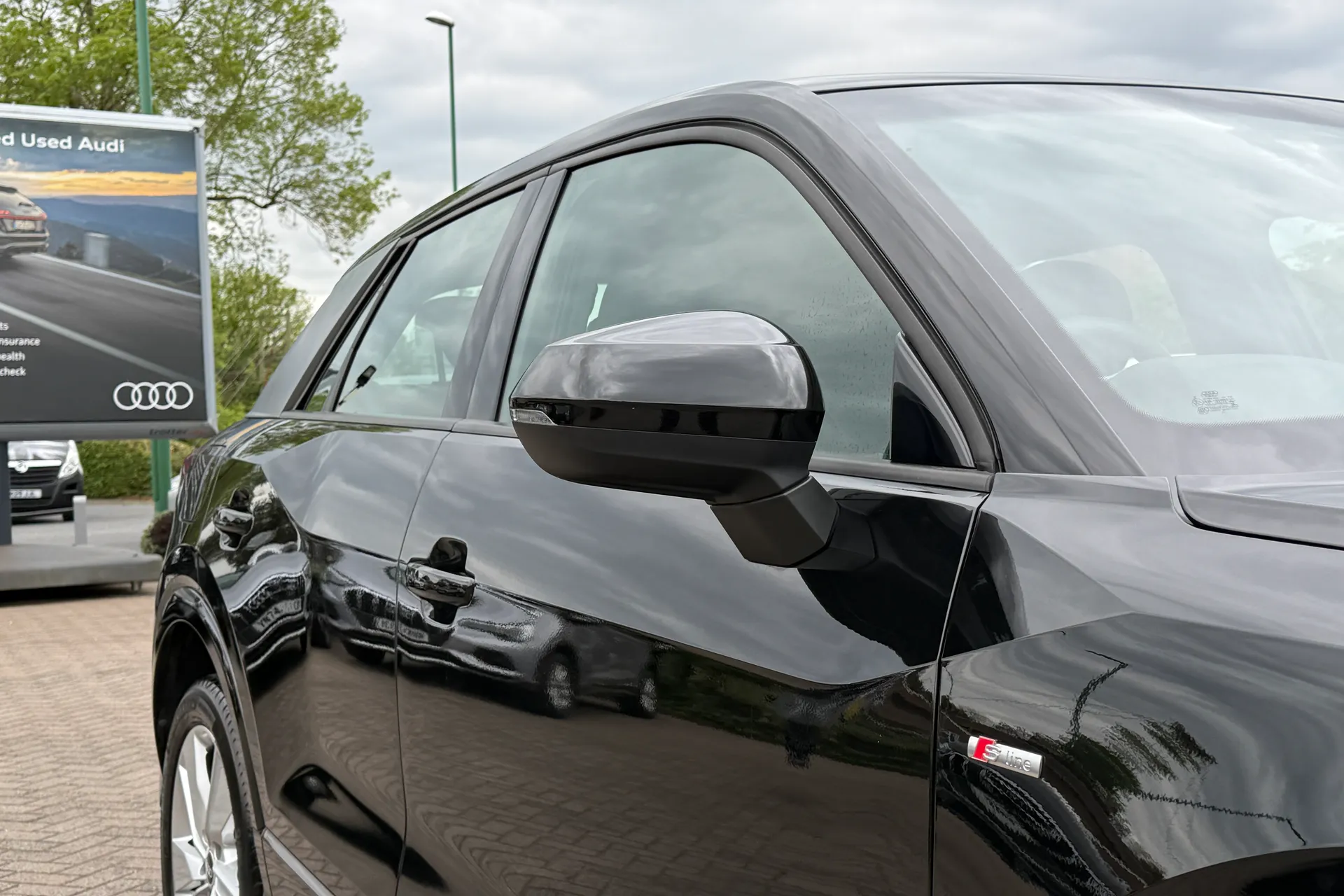 Audi Q2 thumbnail image number 43