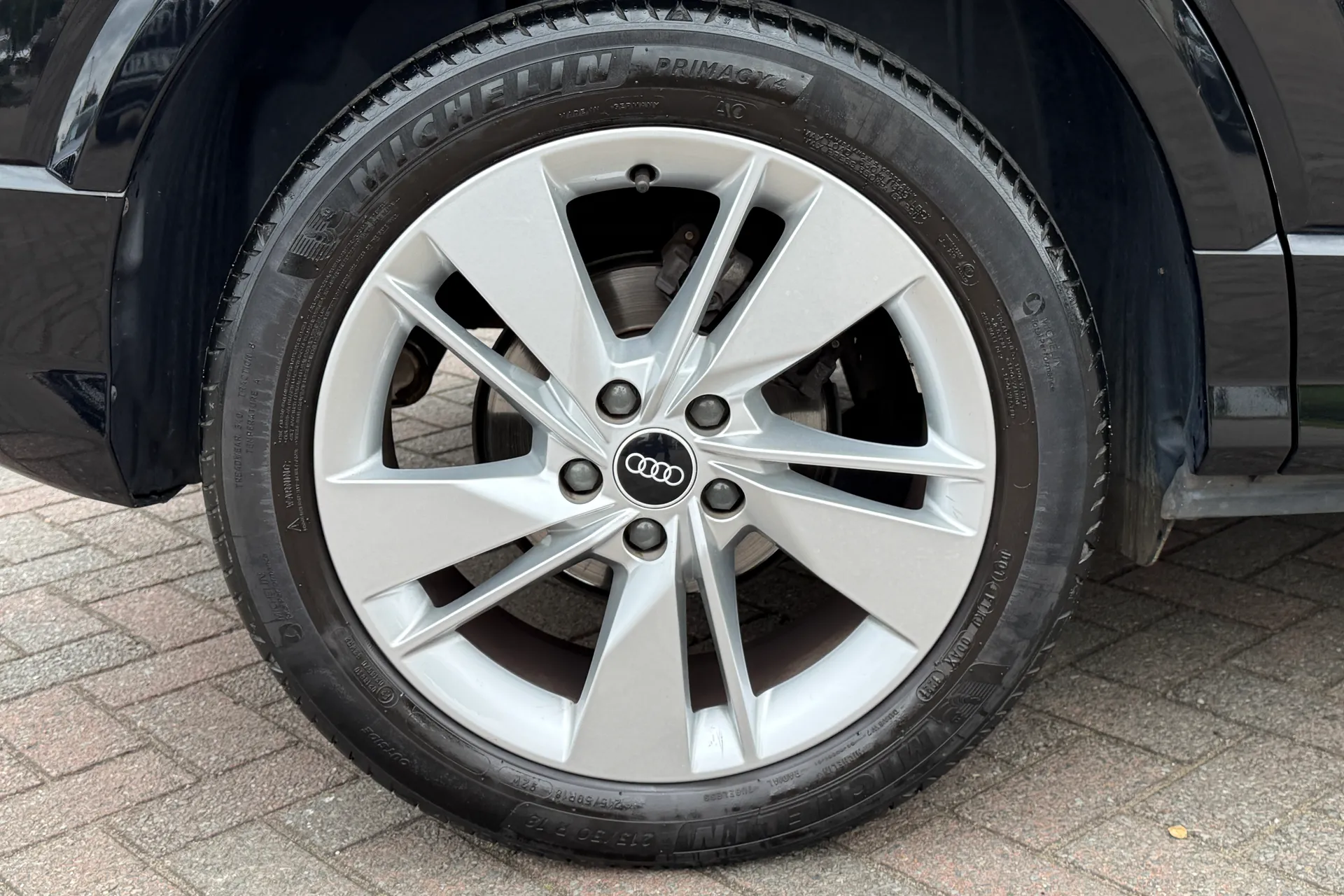 Audi Q2 thumbnail image number 7