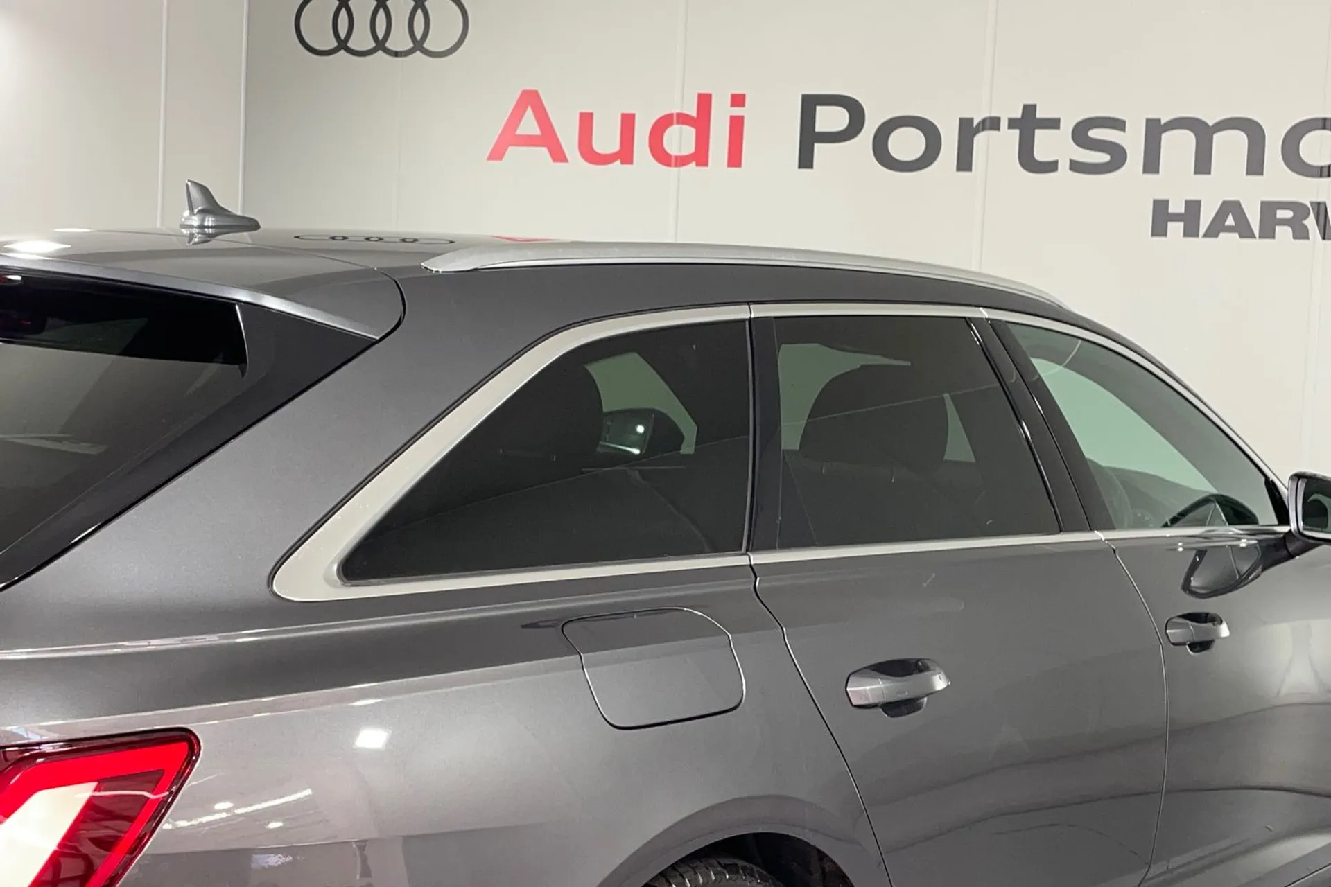 Audi A6 thumbnail image number 13