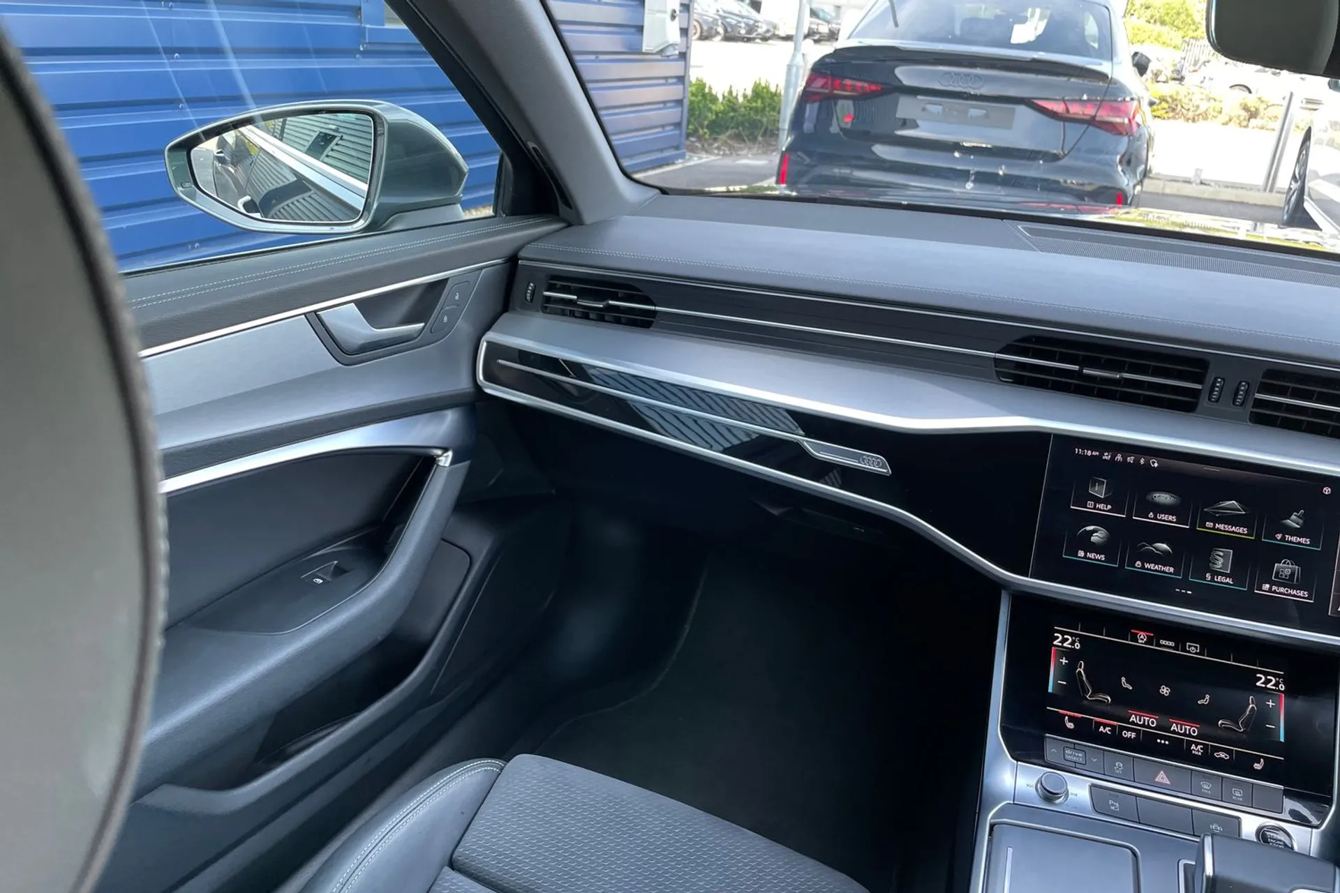 Audi A6 thumbnail image number 38