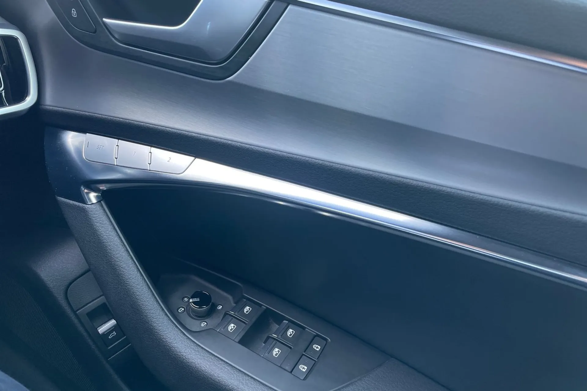 Audi A6 thumbnail image number 49