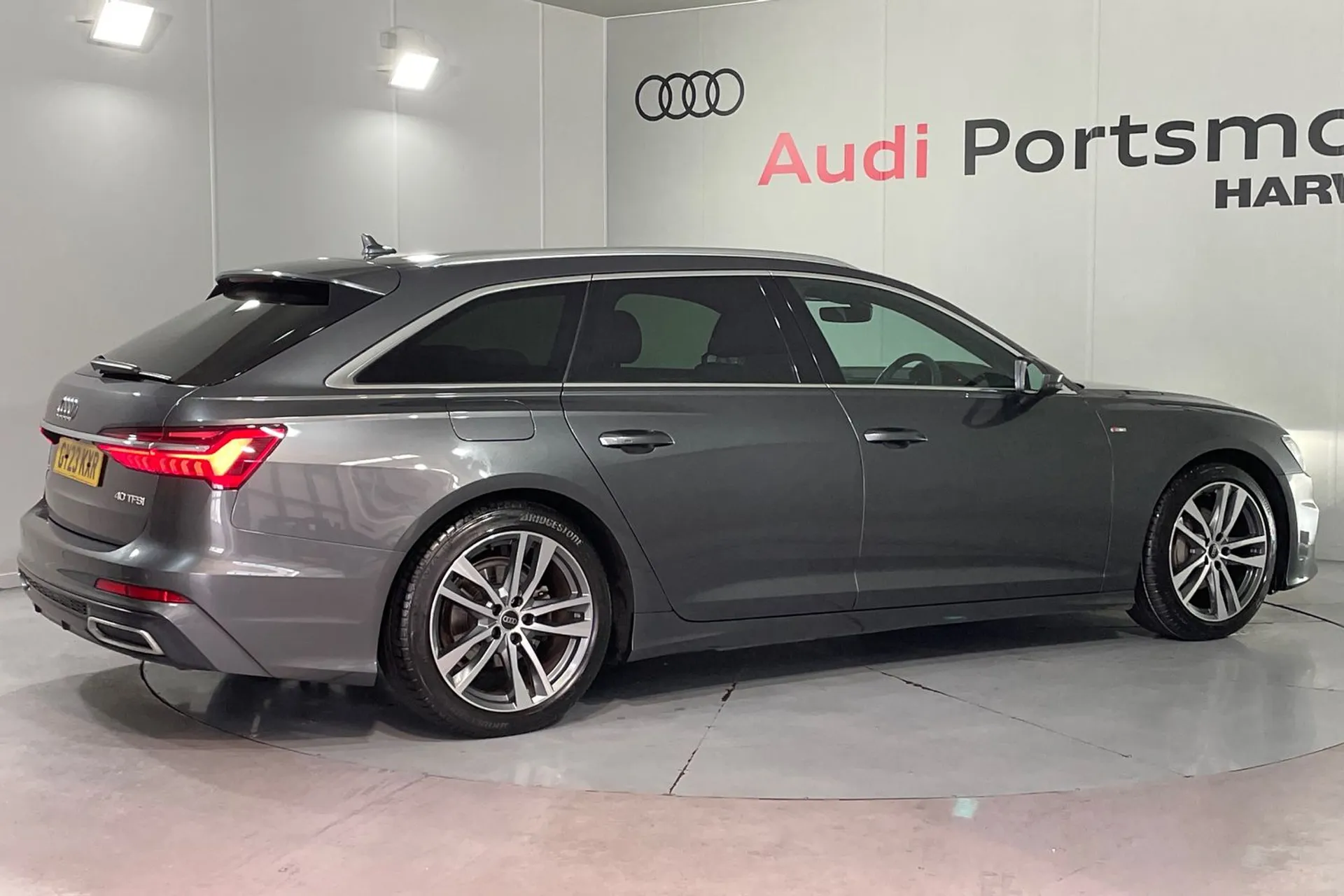 Audi A6 thumbnail image number 10