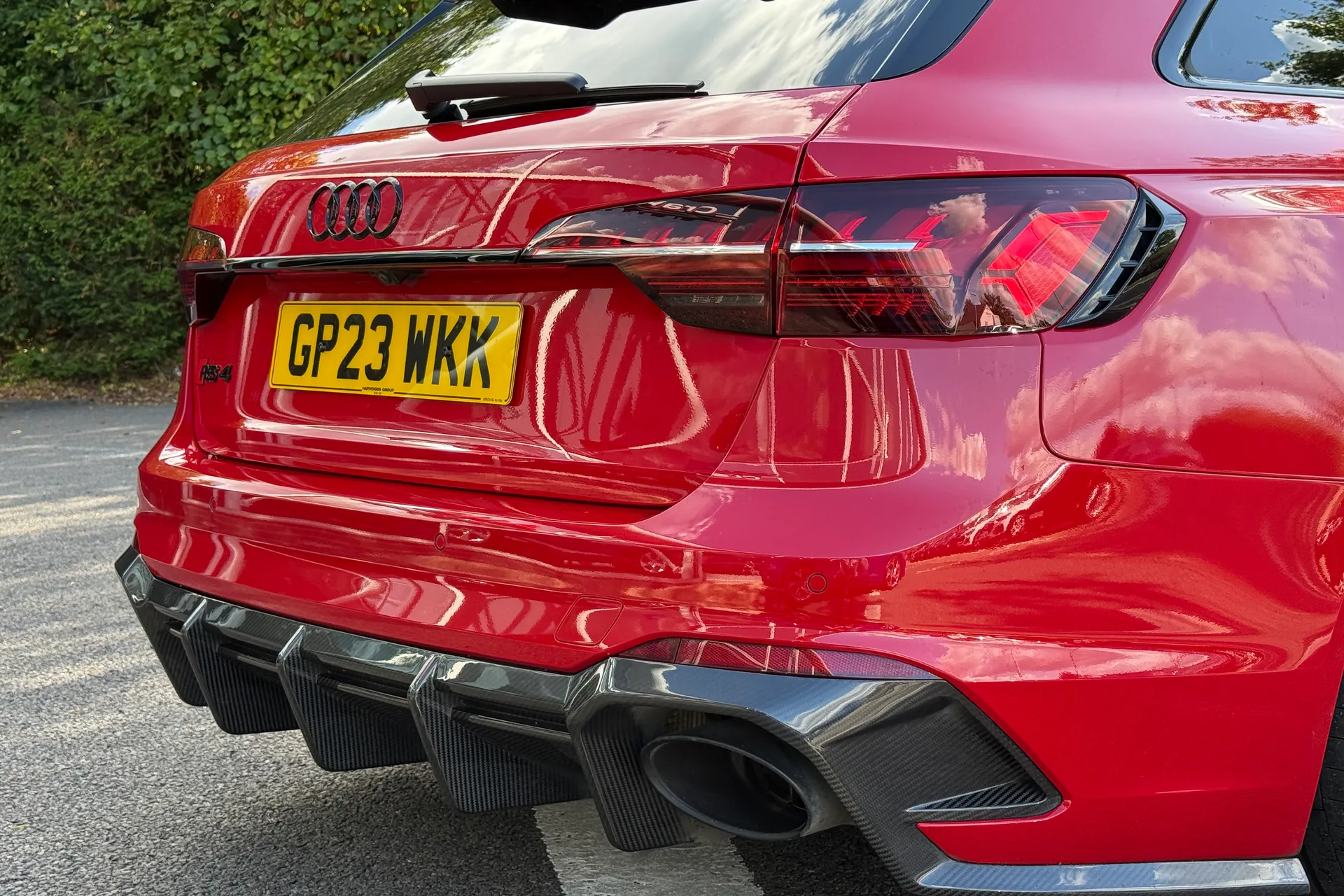 Audi RS4 thumbnail image number 39