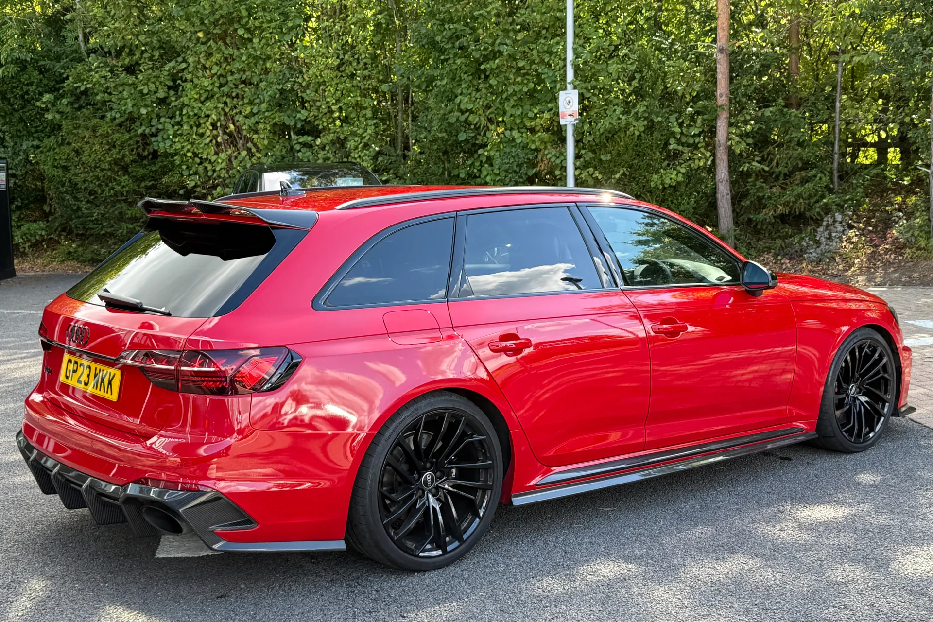 Audi RS4 thumbnail image number 38