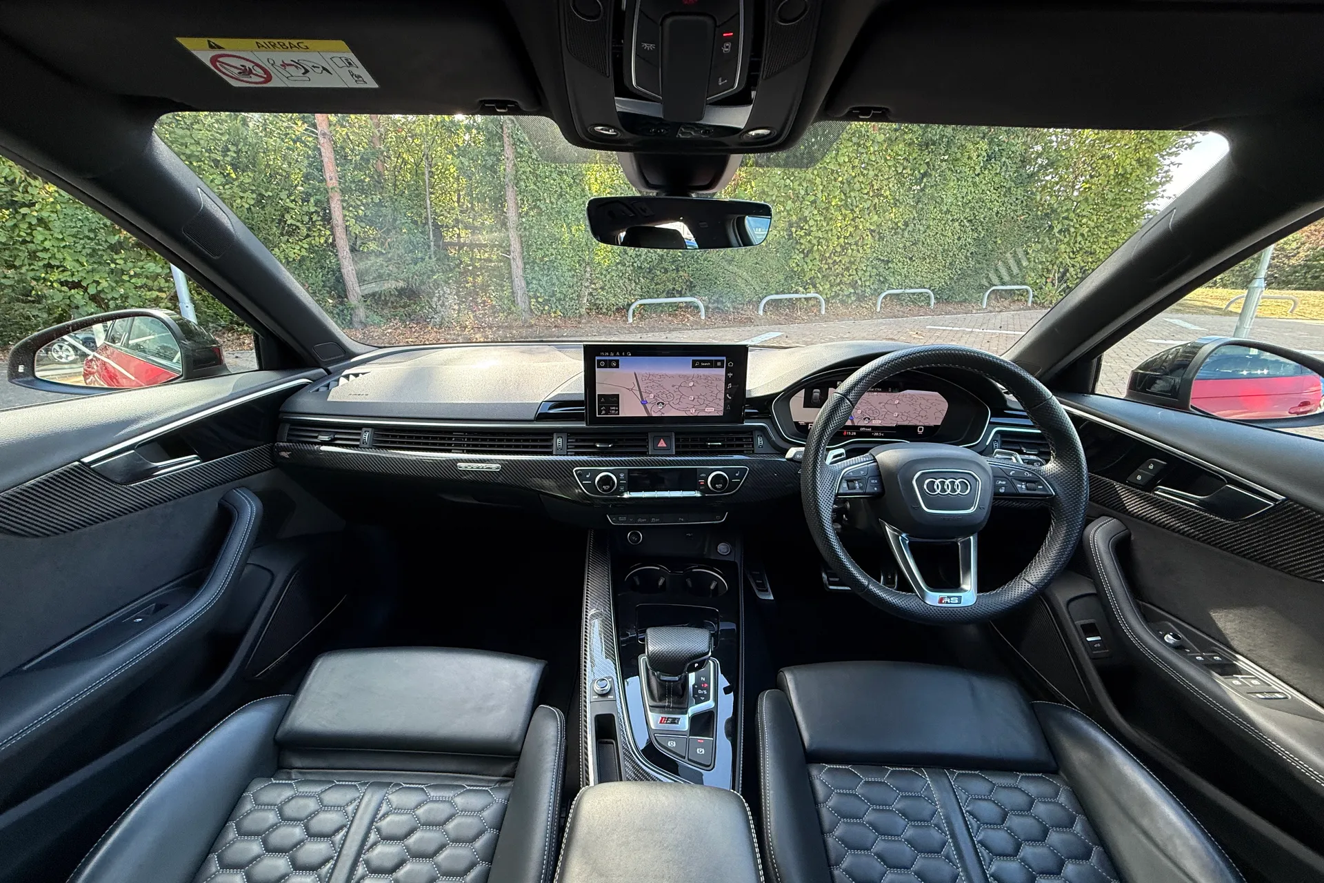 Audi RS4 thumbnail image number 3
