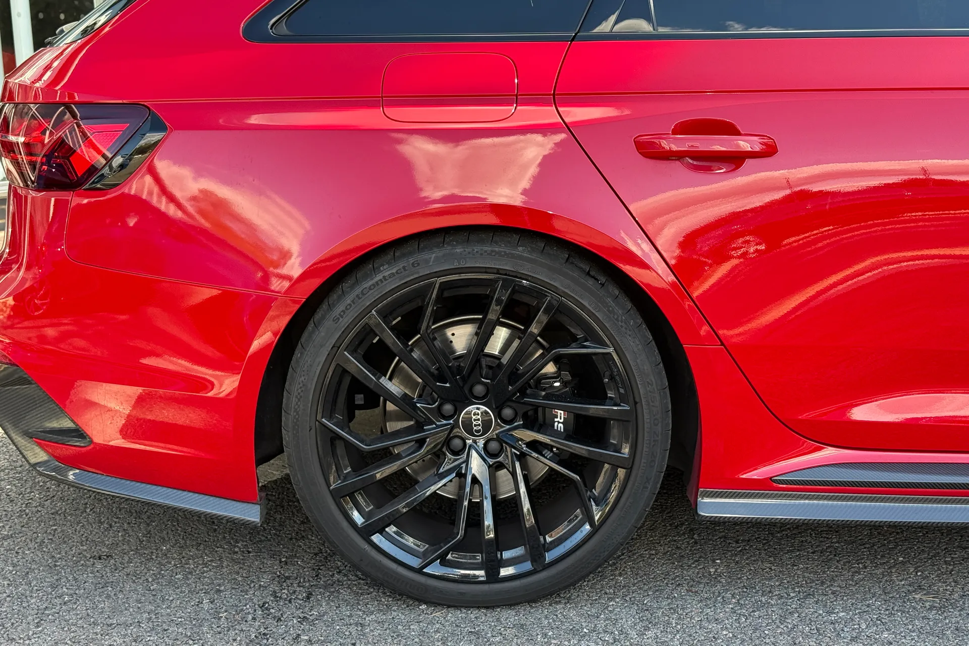 Audi RS4 thumbnail image number 30