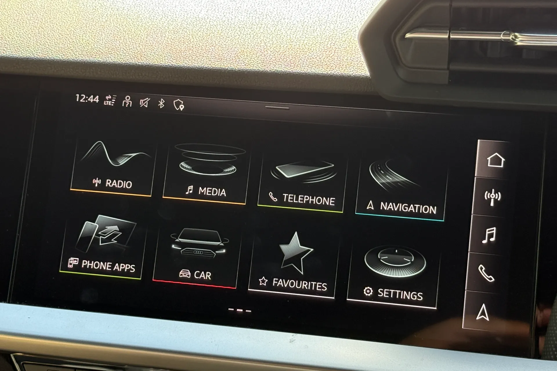 Audi A3 thumbnail image number 15