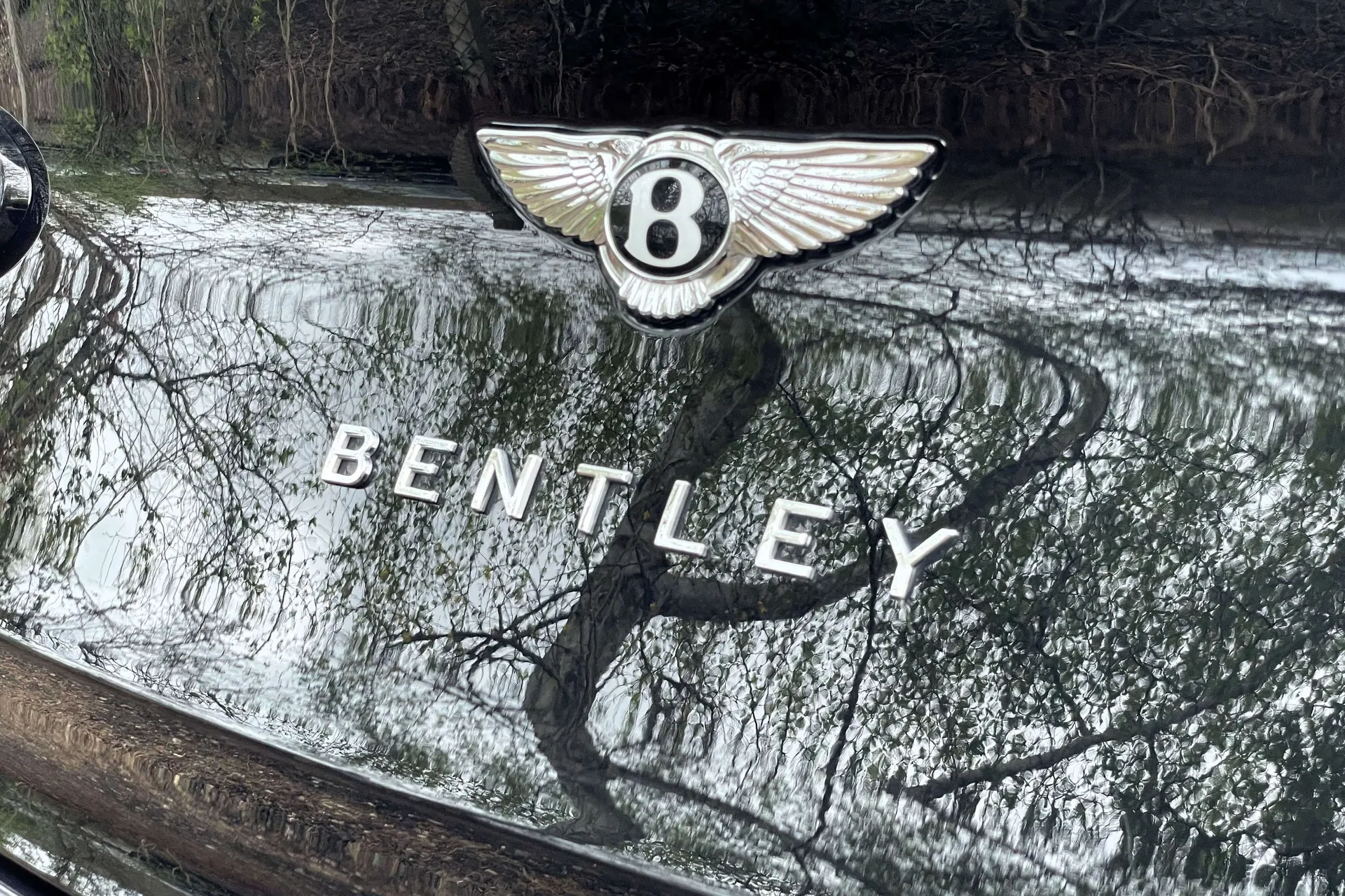 Bentley BENTAYGA V8 AUTO thumbnail image number 64