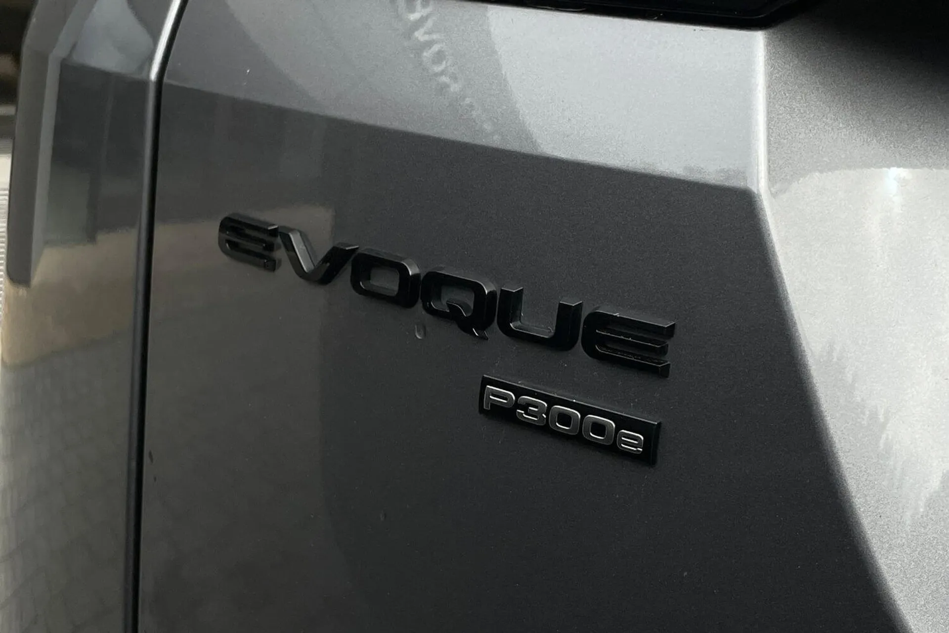 LAND ROVER RANGE ROVER EVOQUE thumbnail image number 40