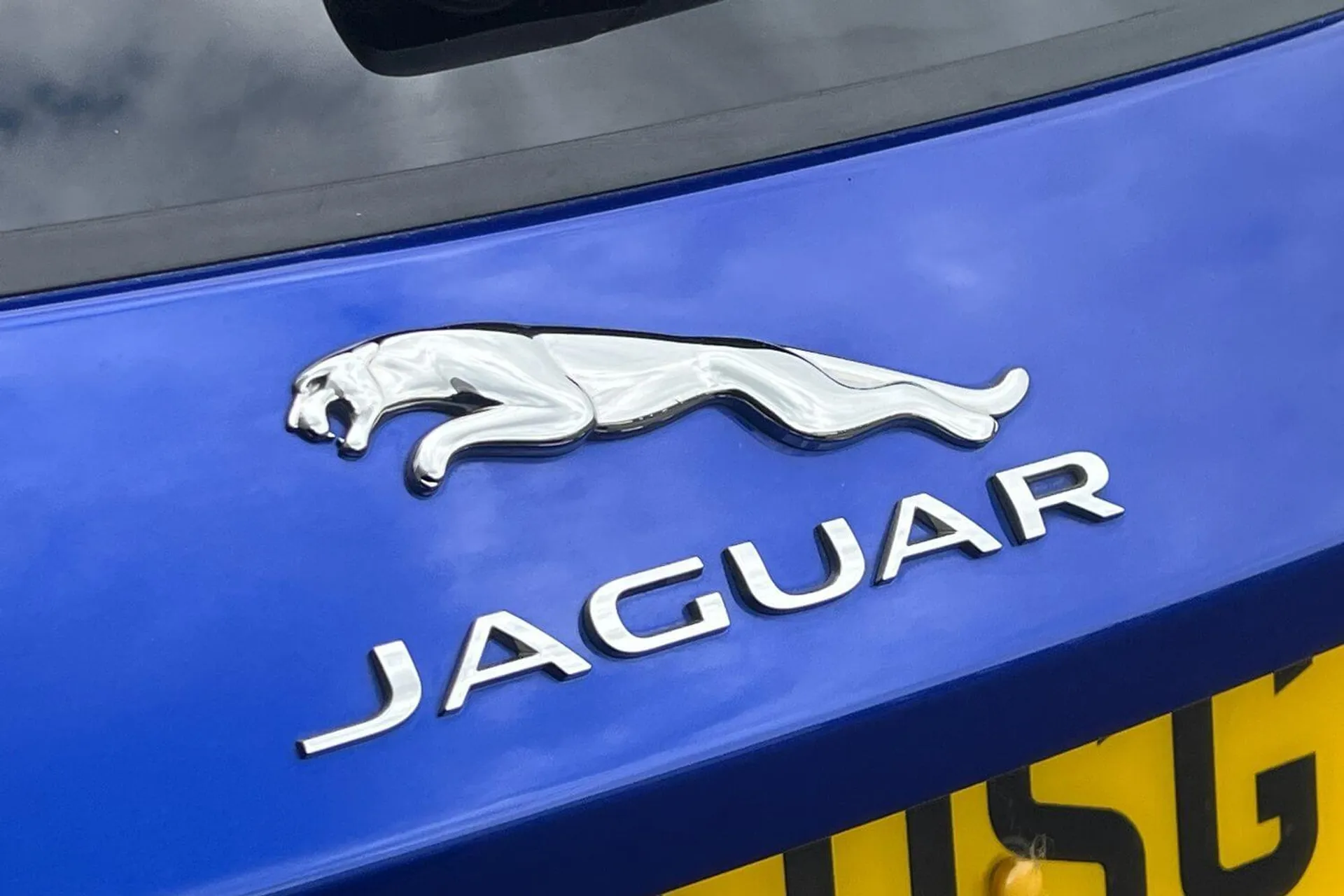 Jaguar E-PACE thumbnail image number 55