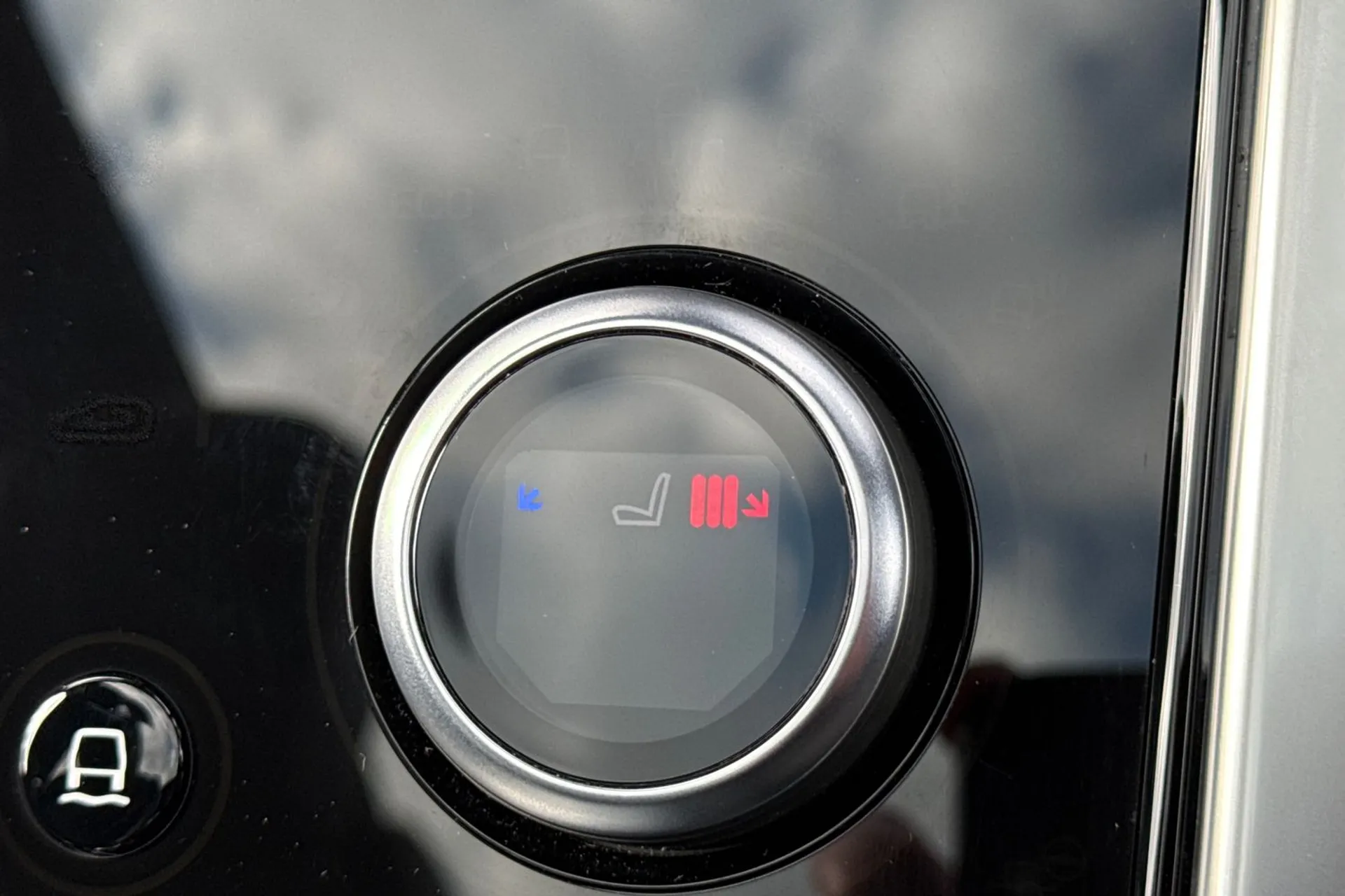 LAND ROVER DISCOVERY SPORT thumbnail image number 23