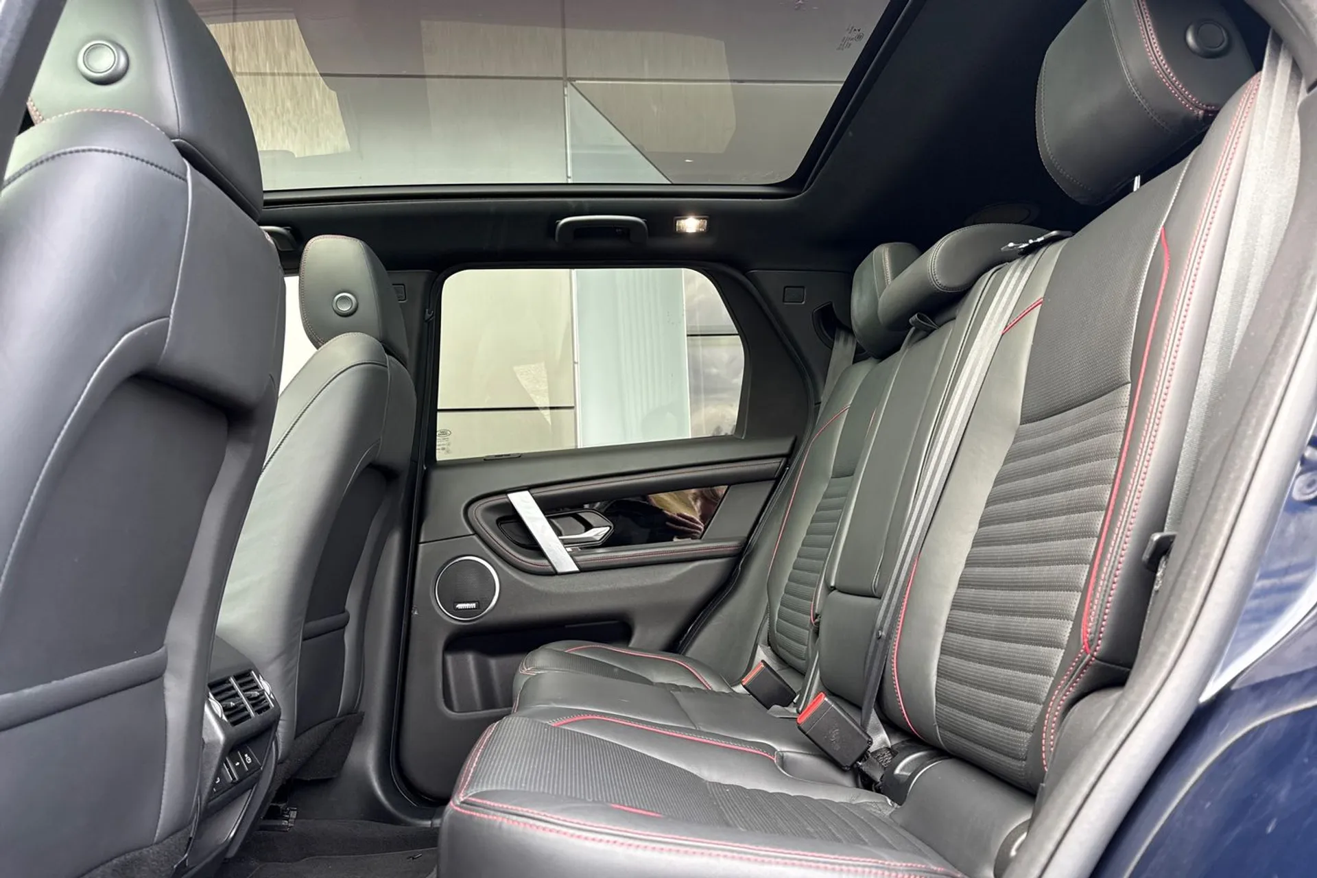 LAND ROVER DISCOVERY SPORT thumbnail image number 56