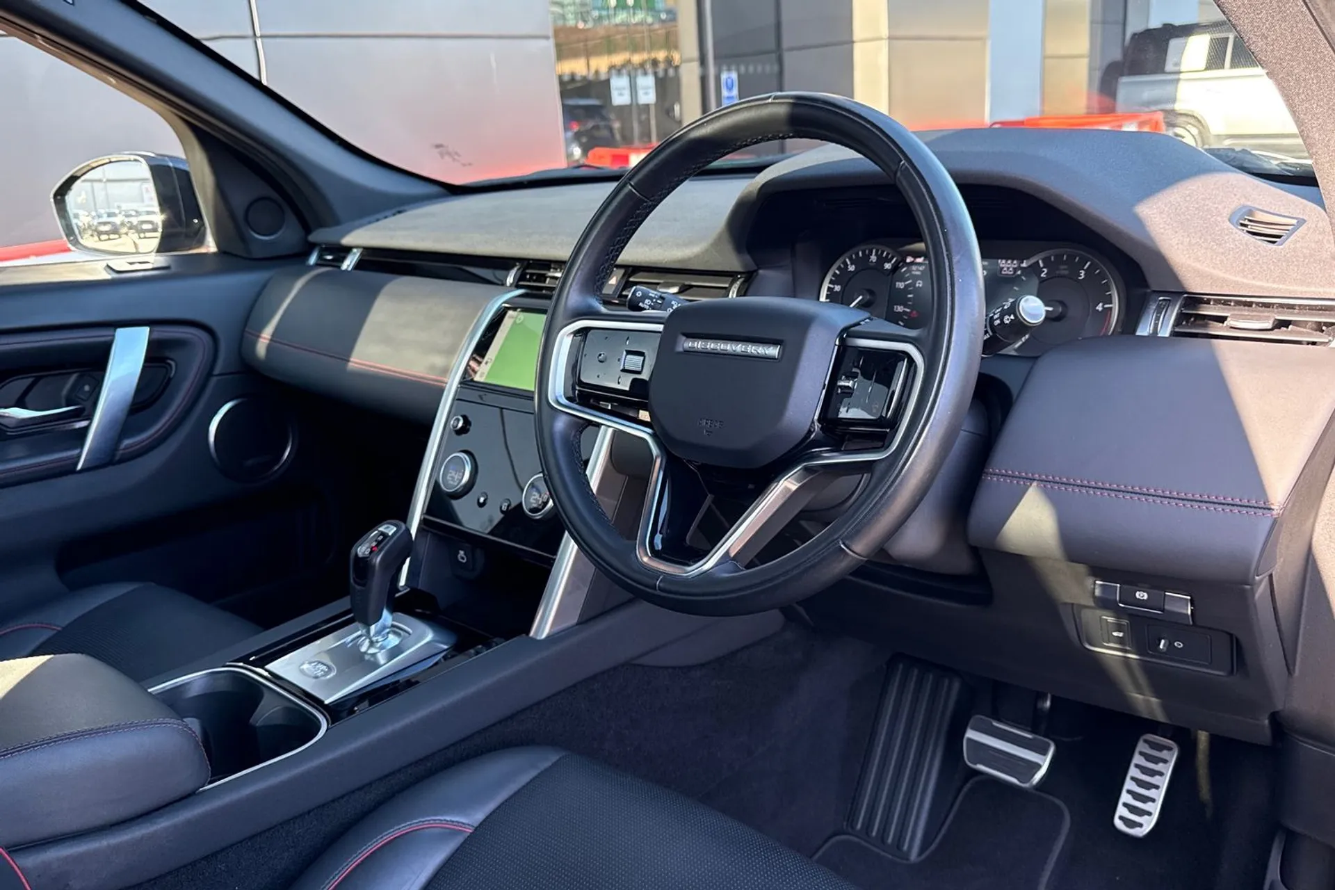 LAND ROVER DISCOVERY SPORT thumbnail image number 21