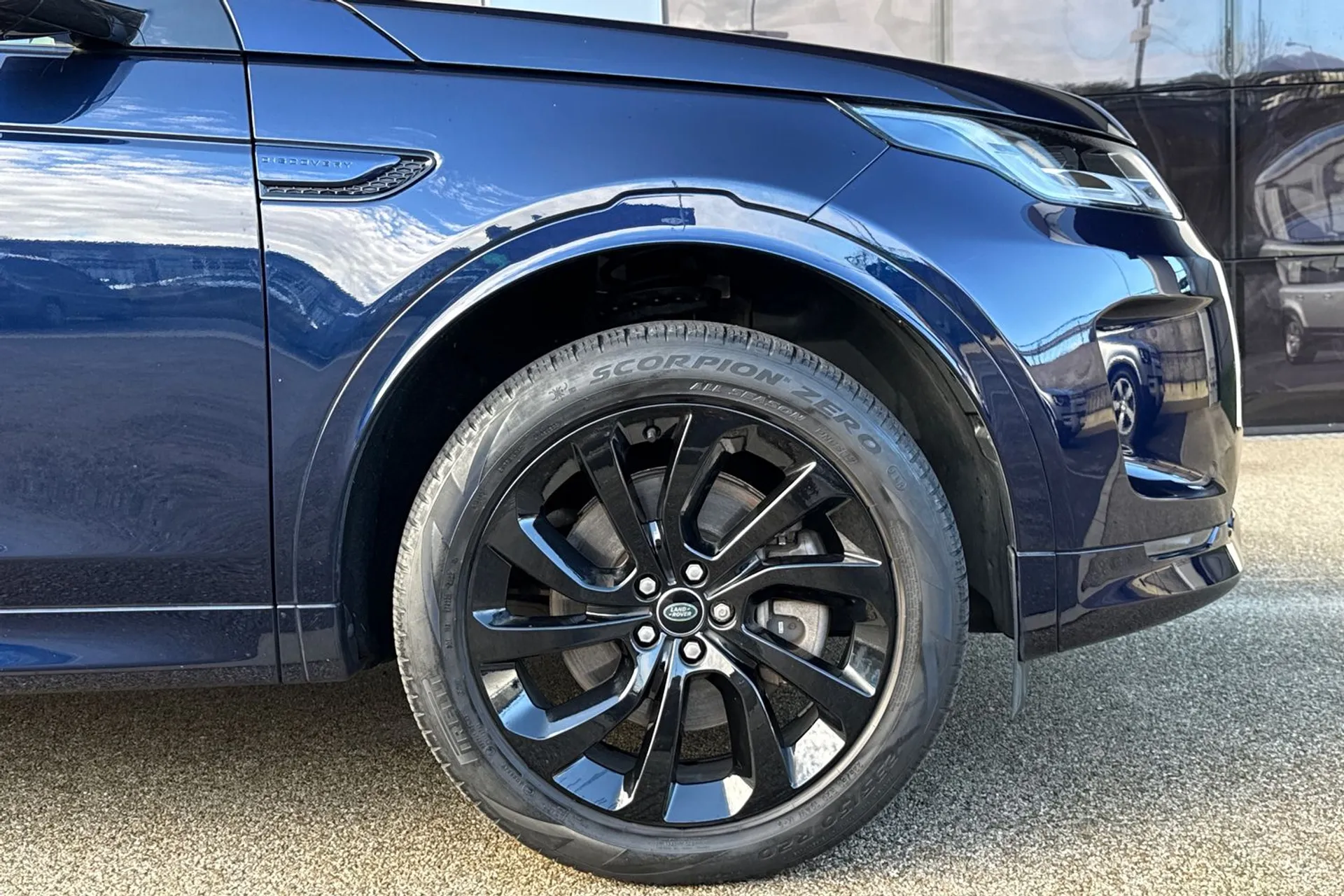 LAND ROVER DISCOVERY SPORT thumbnail image number 18