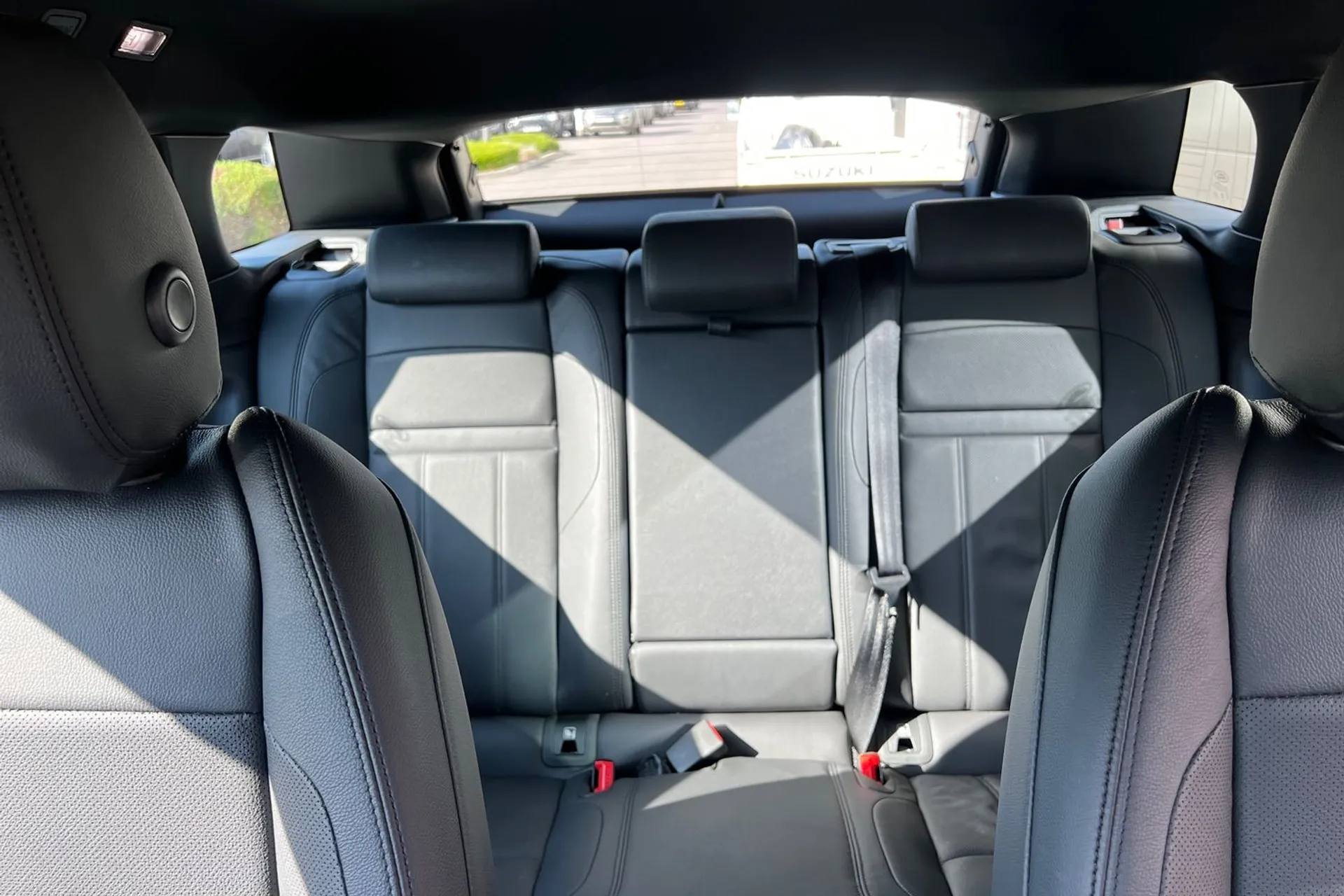 LAND ROVER RANGE ROVER EVOQUE thumbnail image number 35