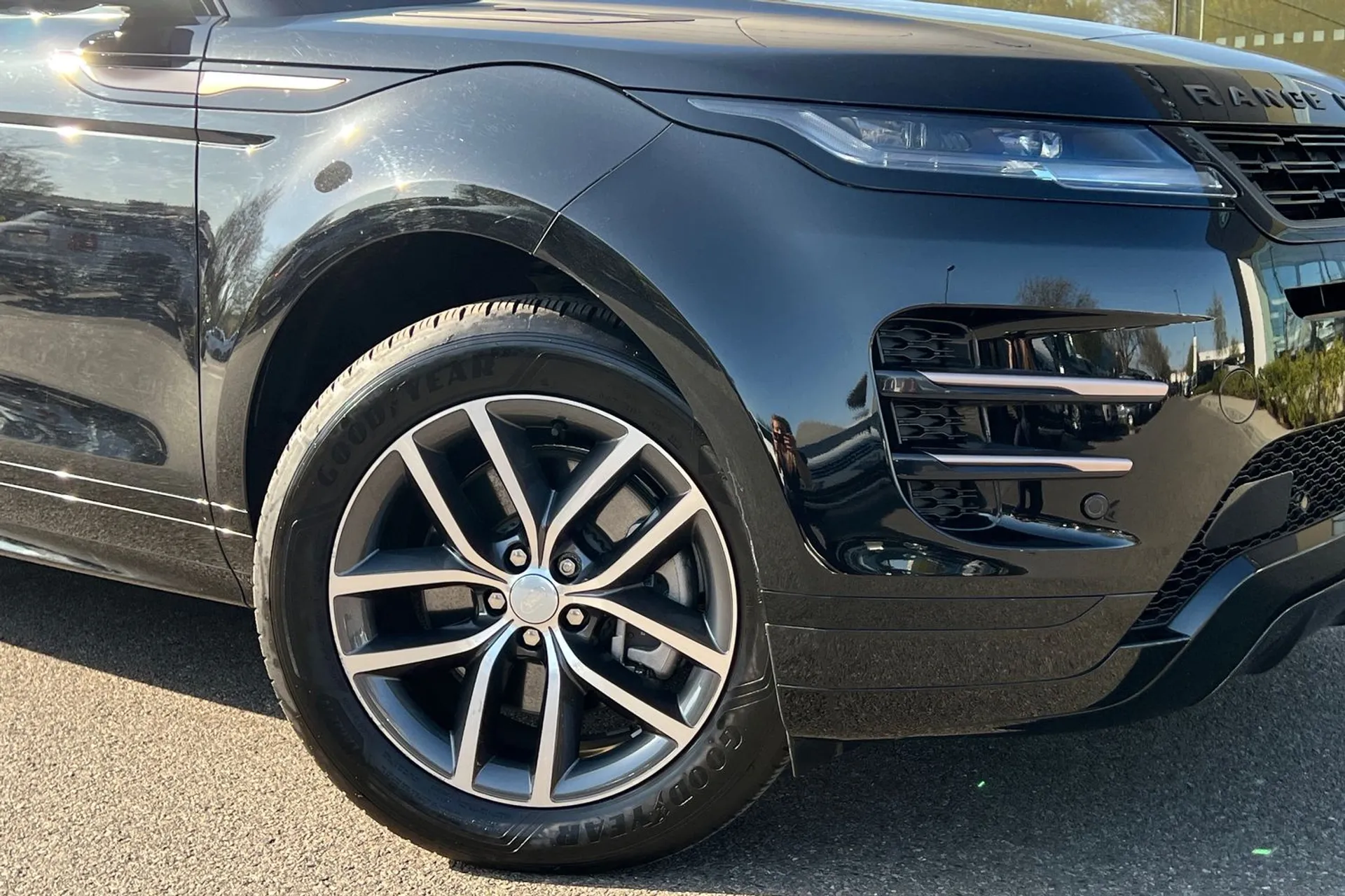 LAND ROVER RANGE ROVER EVOQUE thumbnail image number 8