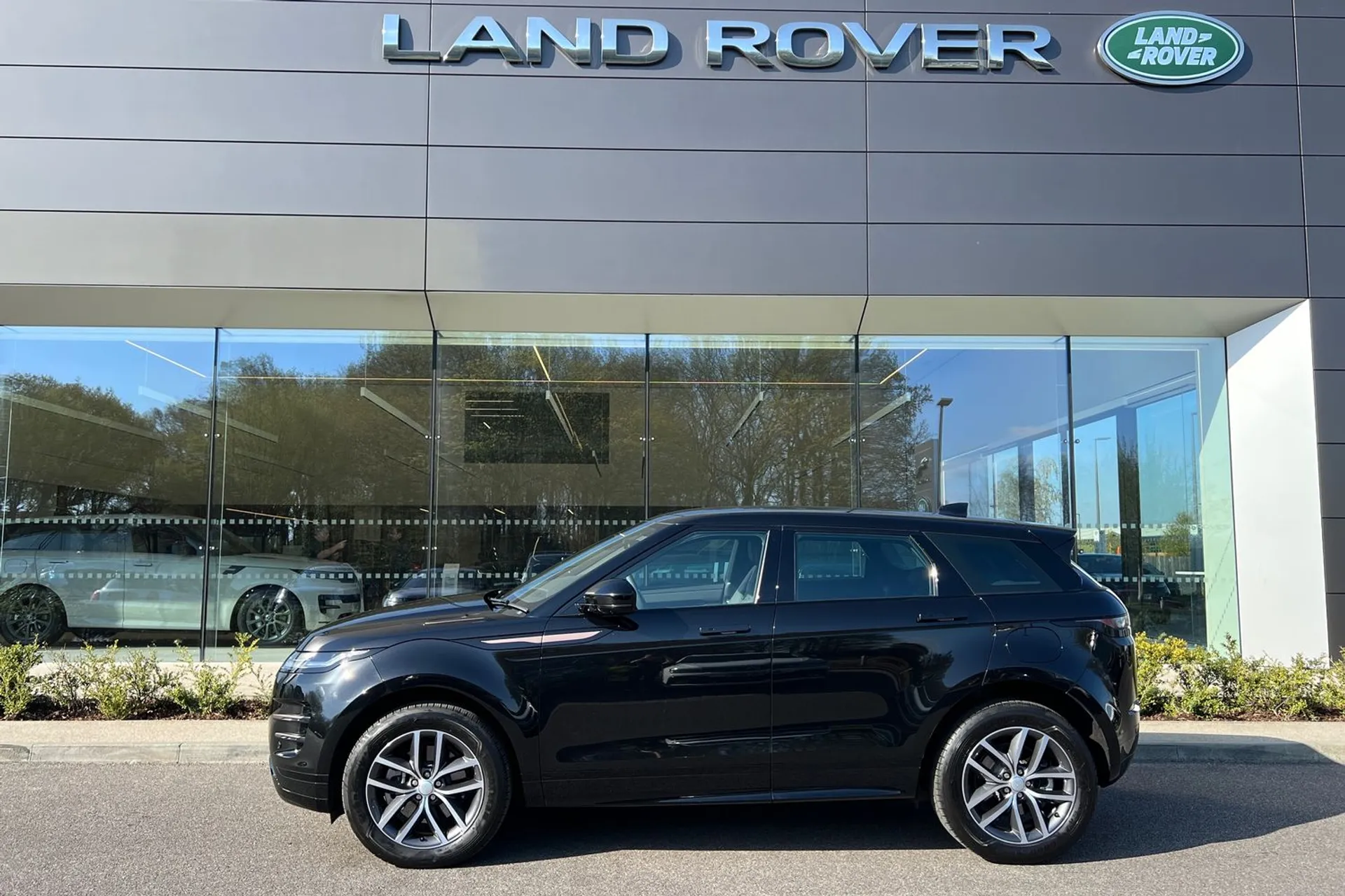 LAND ROVER RANGE ROVER EVOQUE thumbnail image number 7