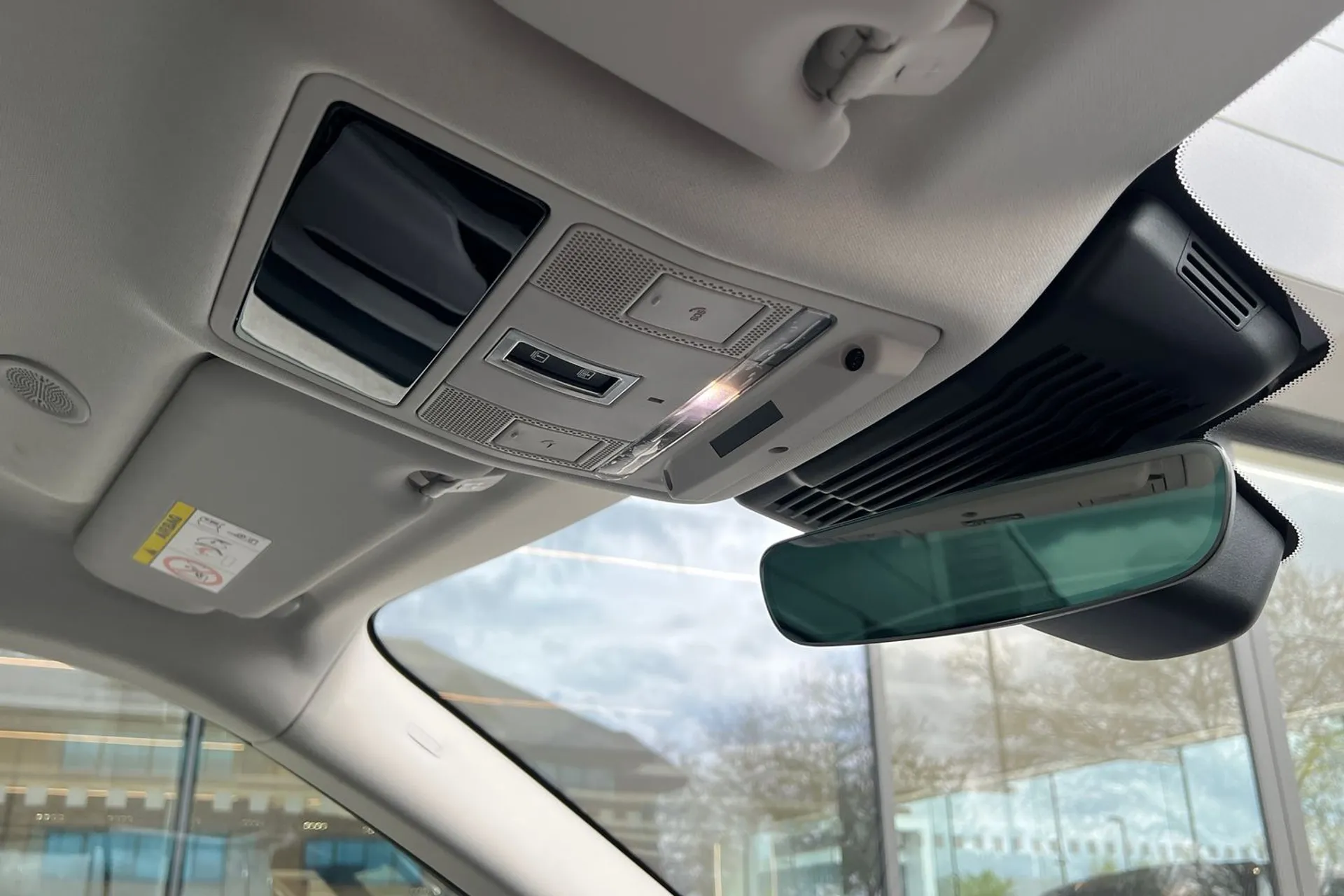LAND ROVER RANGE ROVER EVOQUE thumbnail image number 40