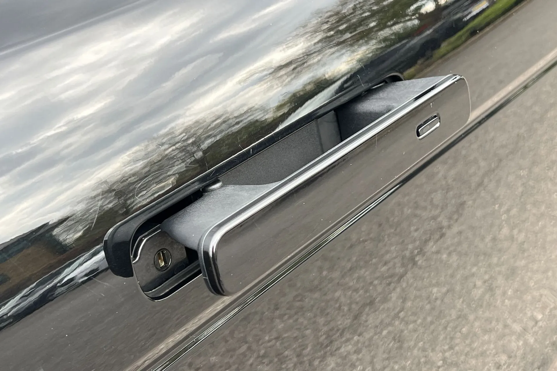 LAND ROVER RANGE ROVER EVOQUE thumbnail image number 21