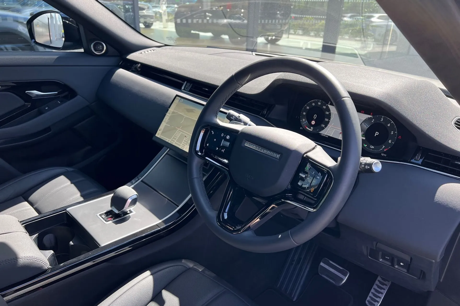 LAND ROVER RANGE ROVER EVOQUE thumbnail image number 41
