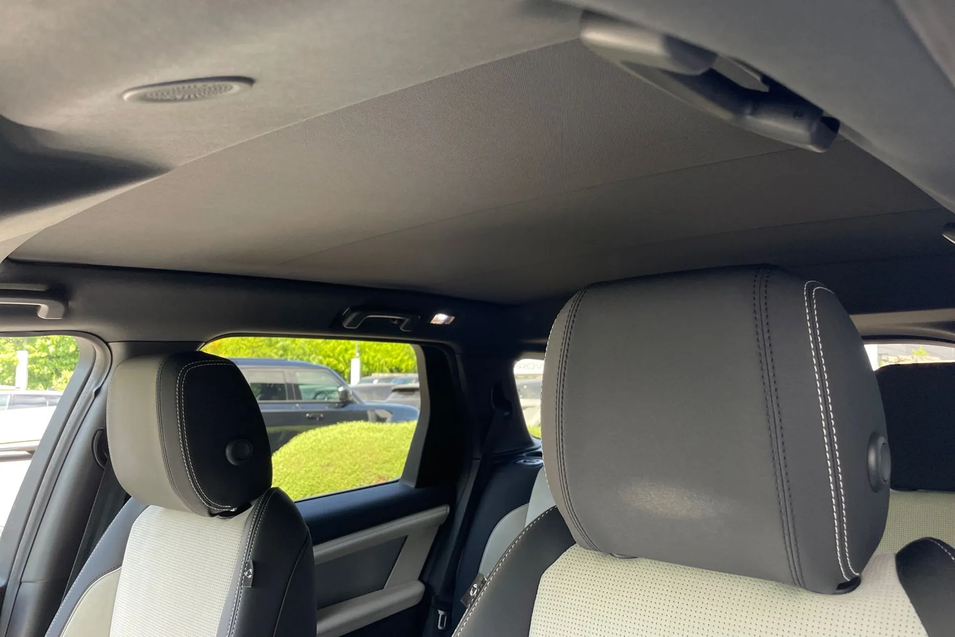LAND ROVER DISCOVERY SPORT thumbnail image number 5