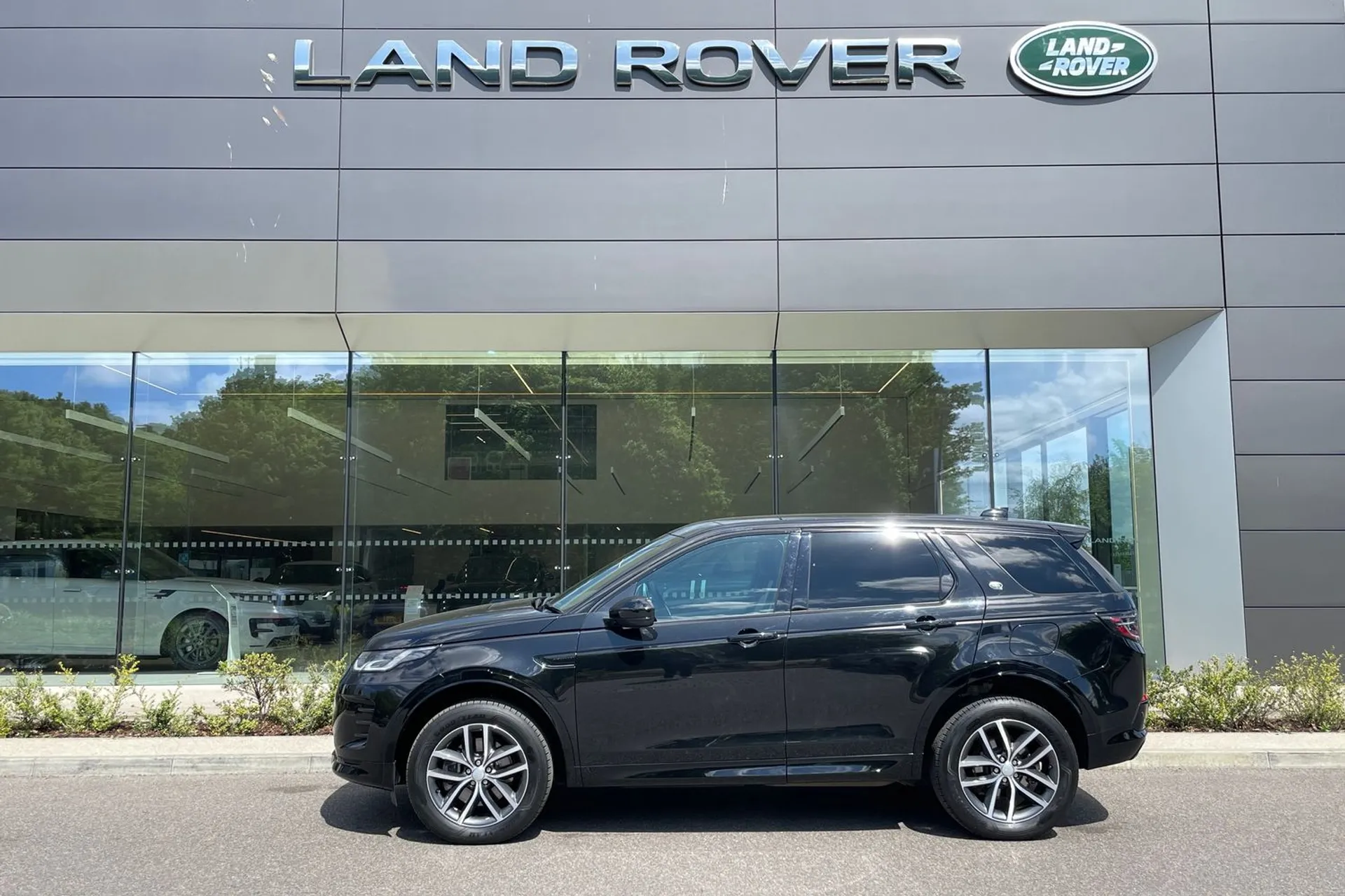 LAND ROVER DISCOVERY SPORT thumbnail image number 12