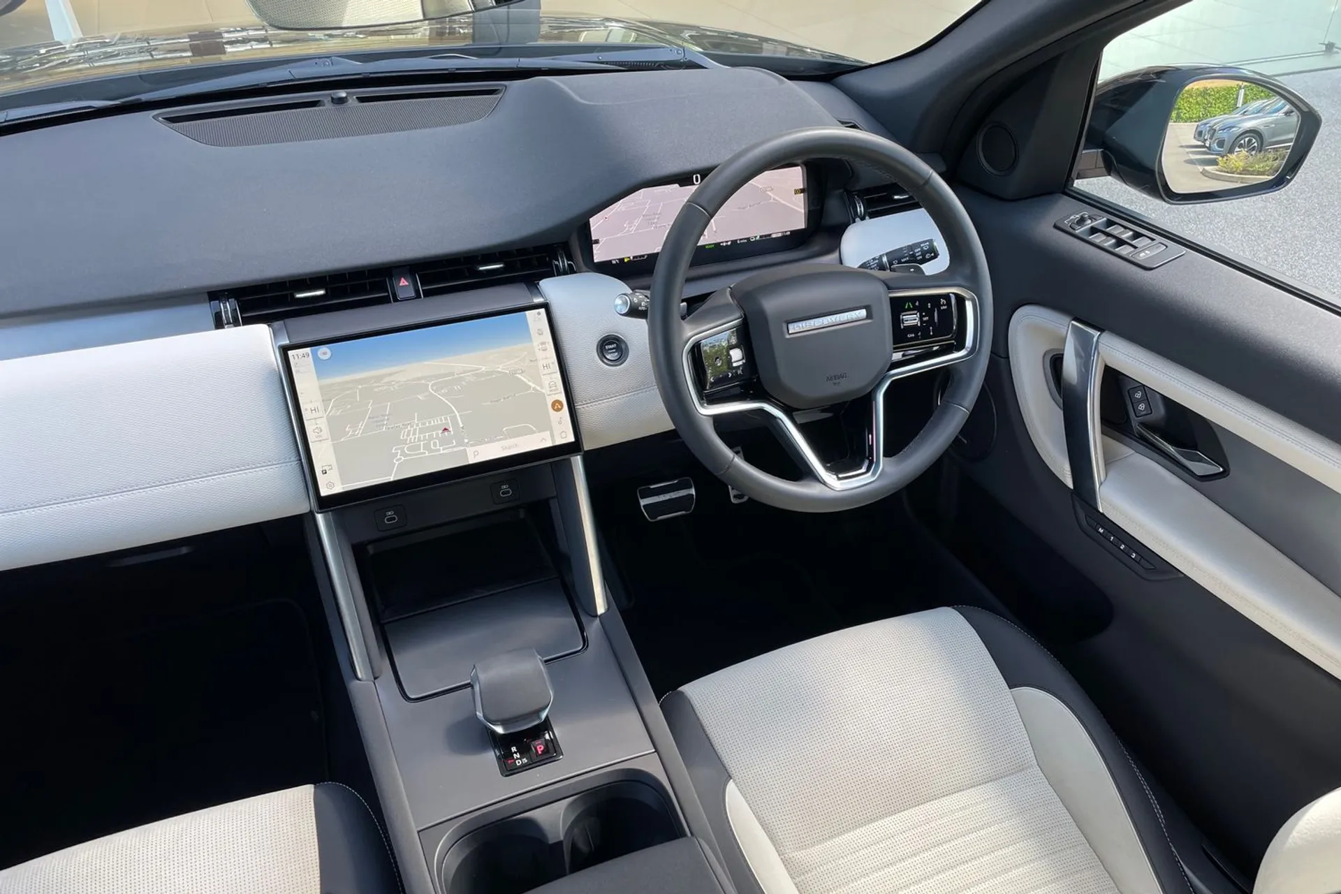 LAND ROVER DISCOVERY SPORT thumbnail image number 20