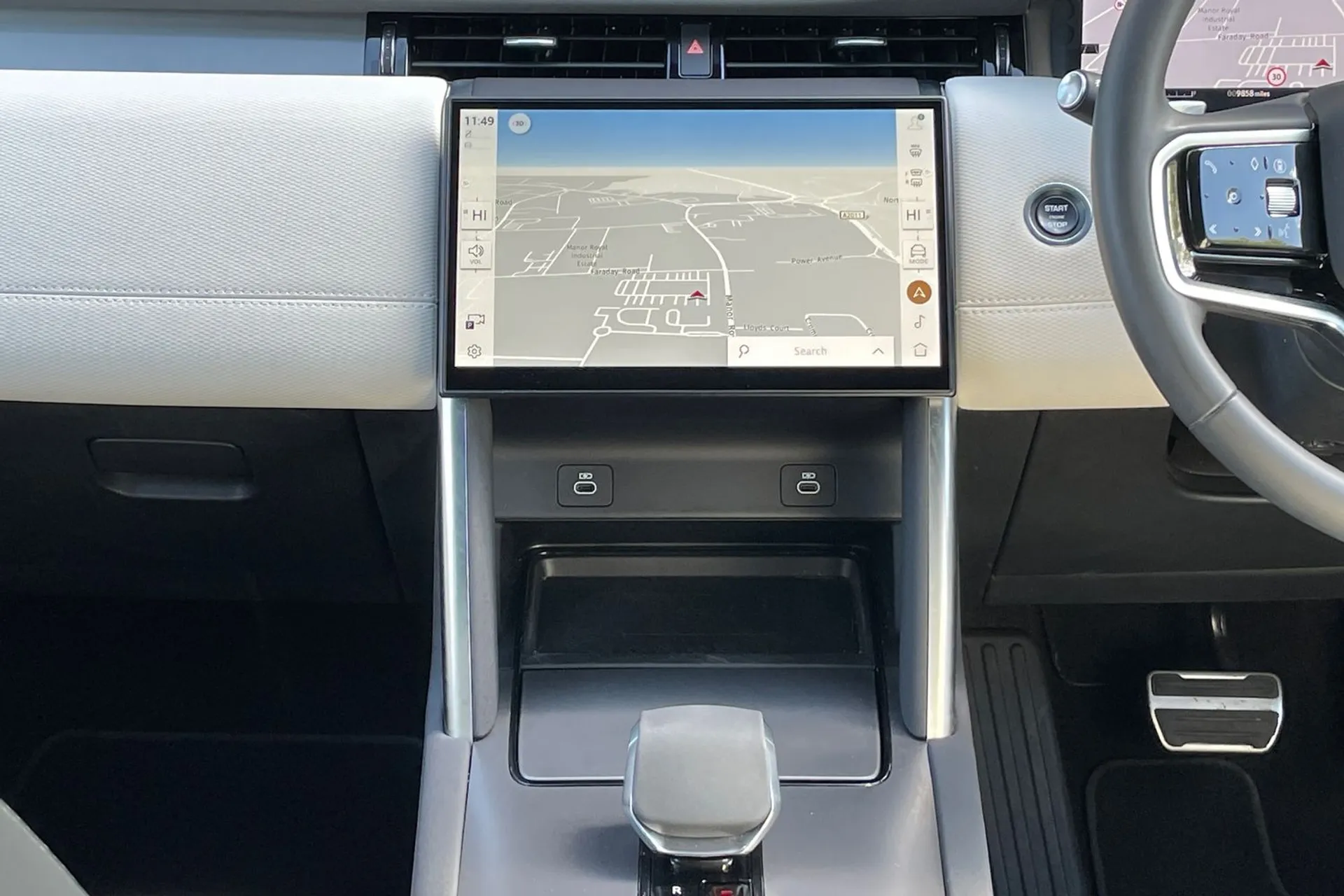 LAND ROVER DISCOVERY SPORT thumbnail image number 17