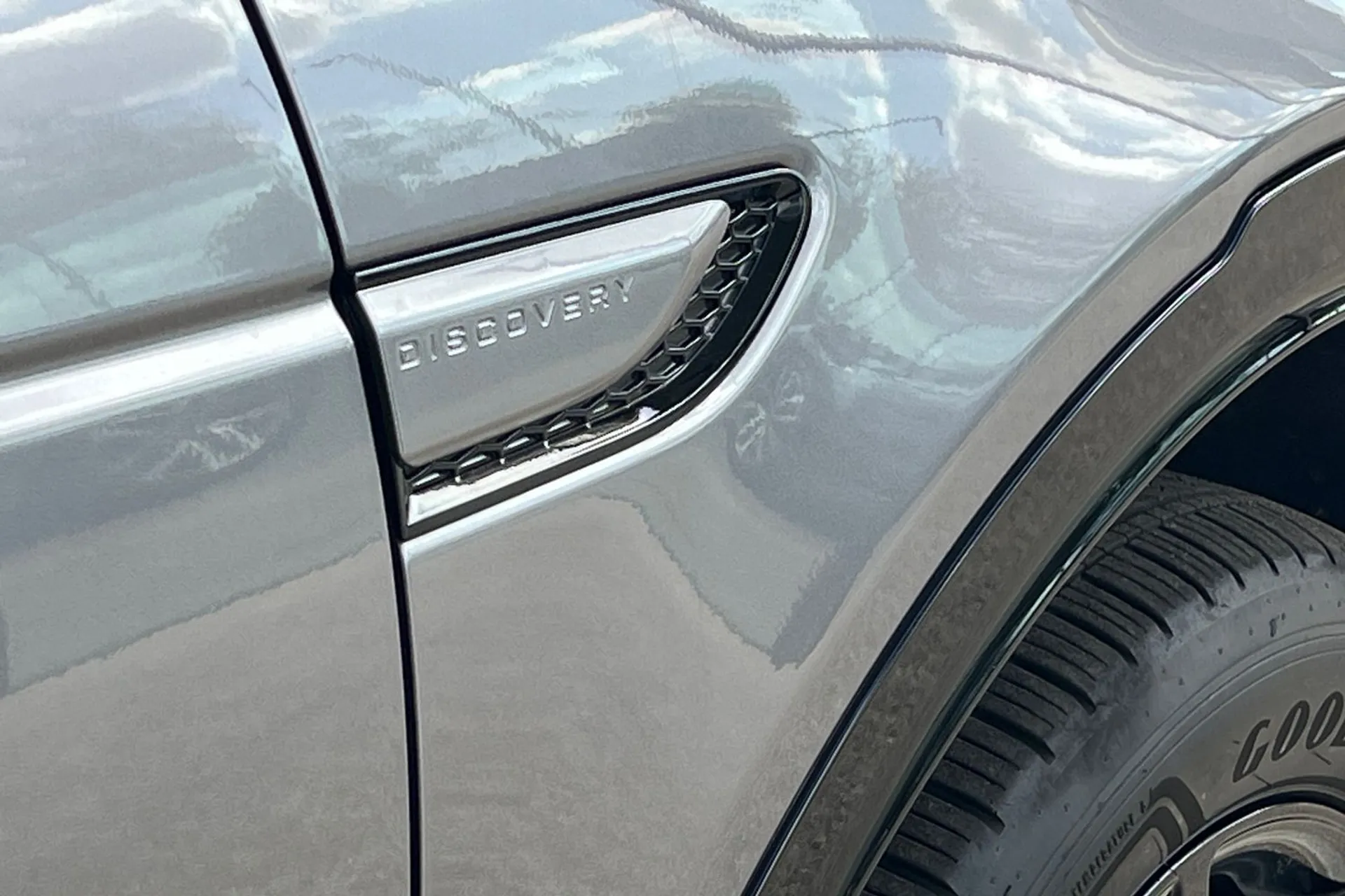 LAND ROVER DISCOVERY SPORT thumbnail image number 10