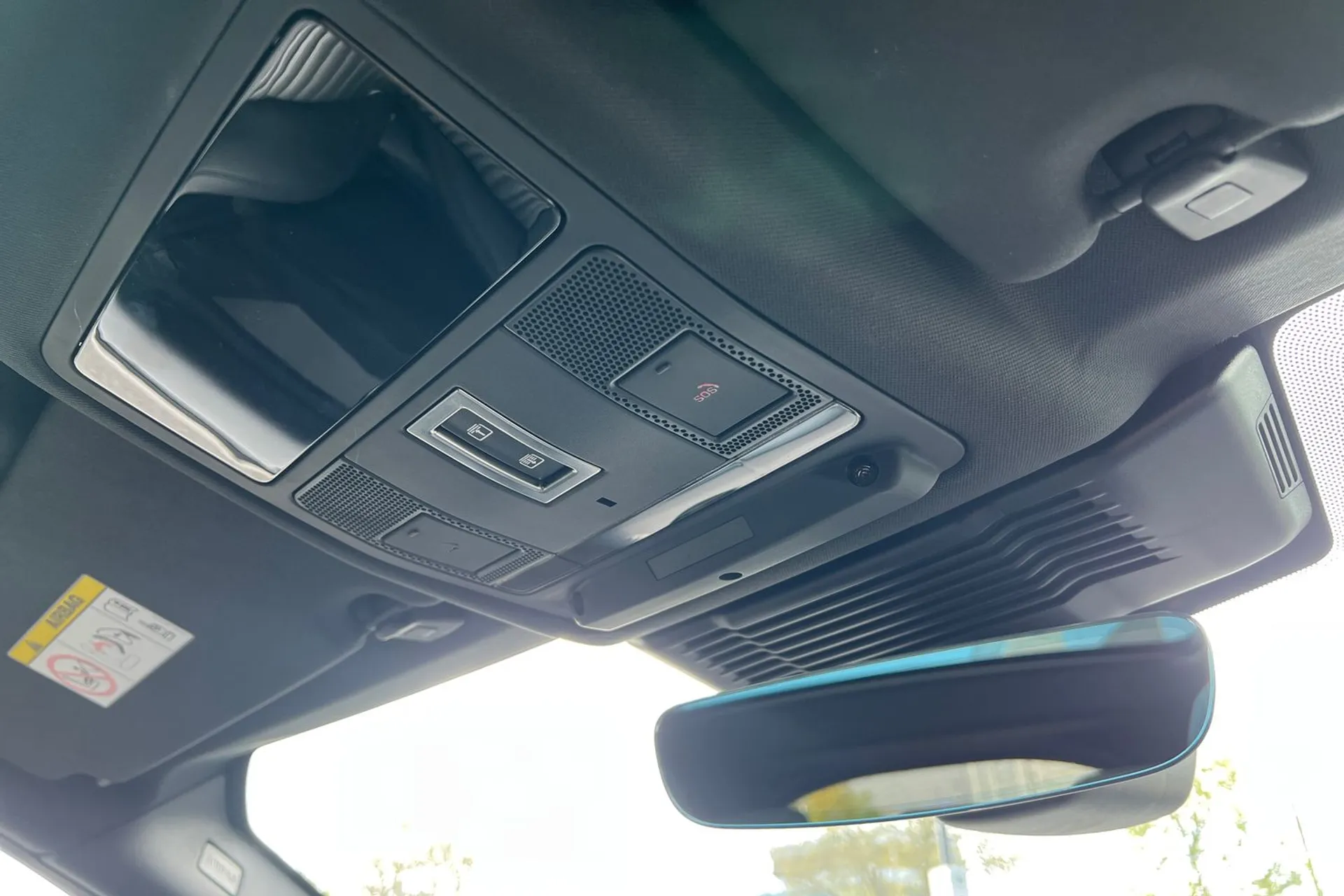 LAND ROVER DISCOVERY SPORT thumbnail image number 38