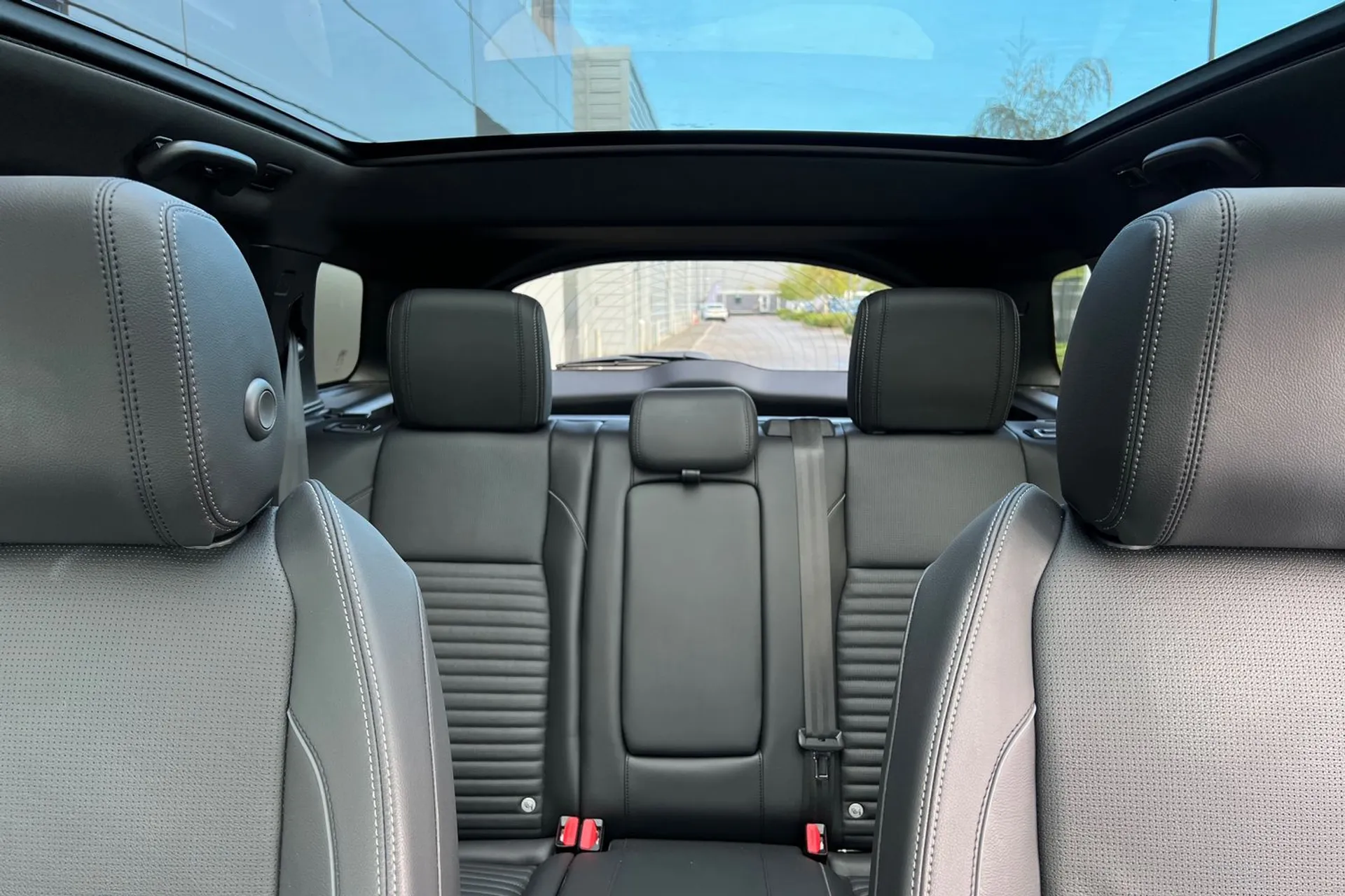 LAND ROVER DISCOVERY SPORT thumbnail image number 34
