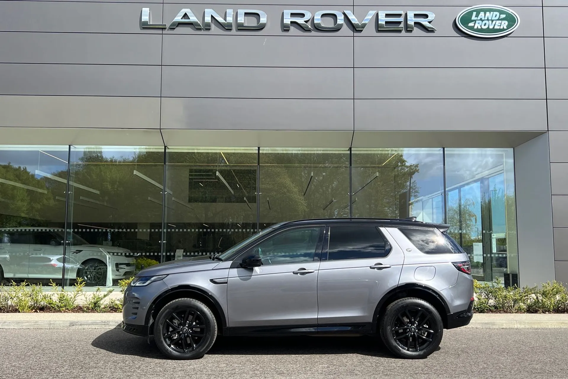 LAND ROVER DISCOVERY SPORT thumbnail image number 7