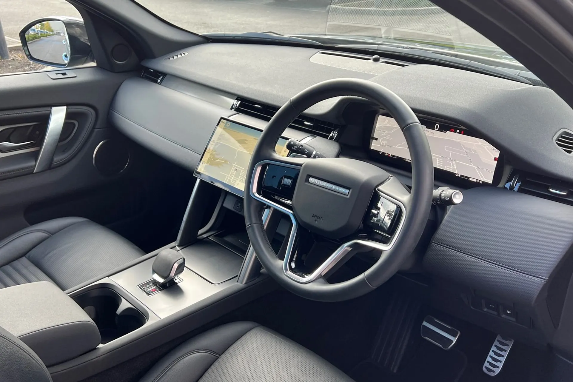 LAND ROVER DISCOVERY SPORT thumbnail image number 36